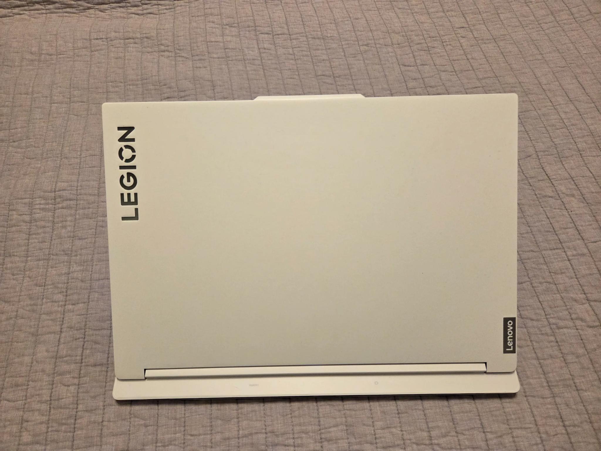 Lenovo Legion 7i | White | Used Like New