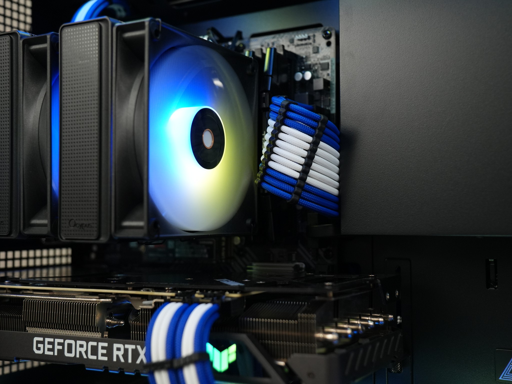 Gaming PC | RTX 3080TI | RYZEN 7 5800X | 32GB RAM | 1TB SSD | WINDOWS 11 | WIFI & BT