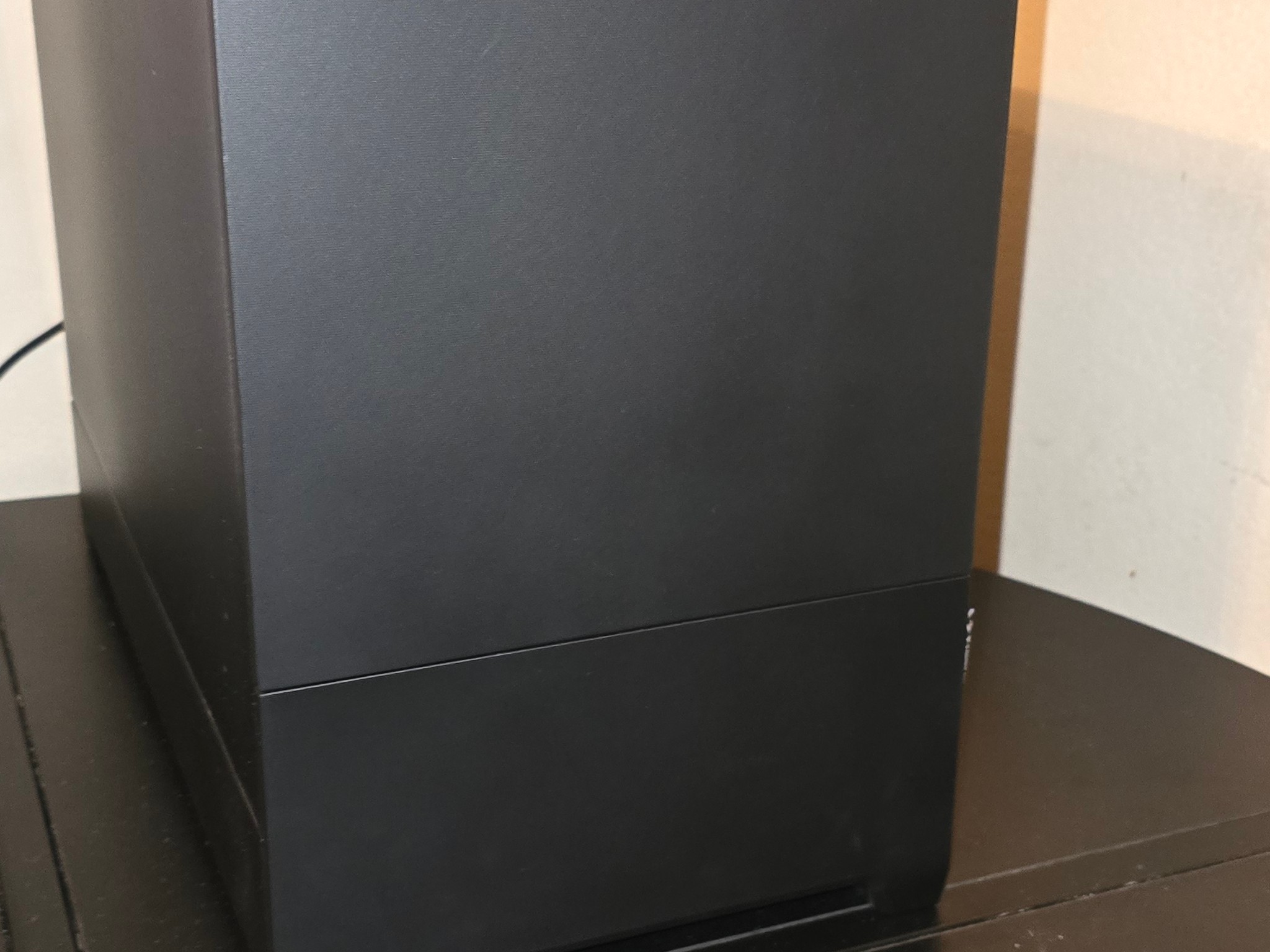 "Monolith" Custom Gaming PC - Intel i7-9700 @ 4.7GHZ/1080ti 11GB