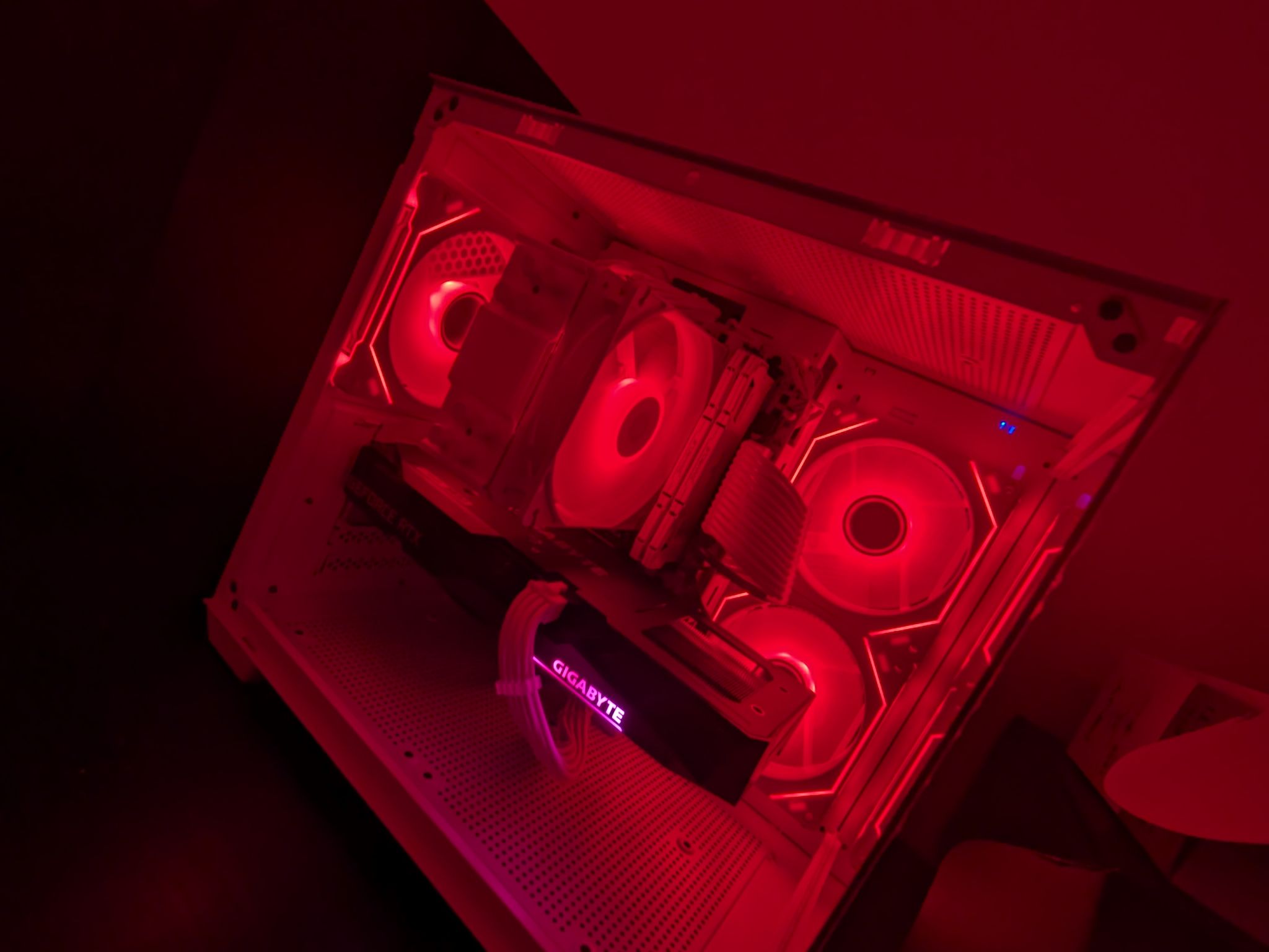 WHITE PC / 5600G/ 3060ti / 16gb/ 1tb