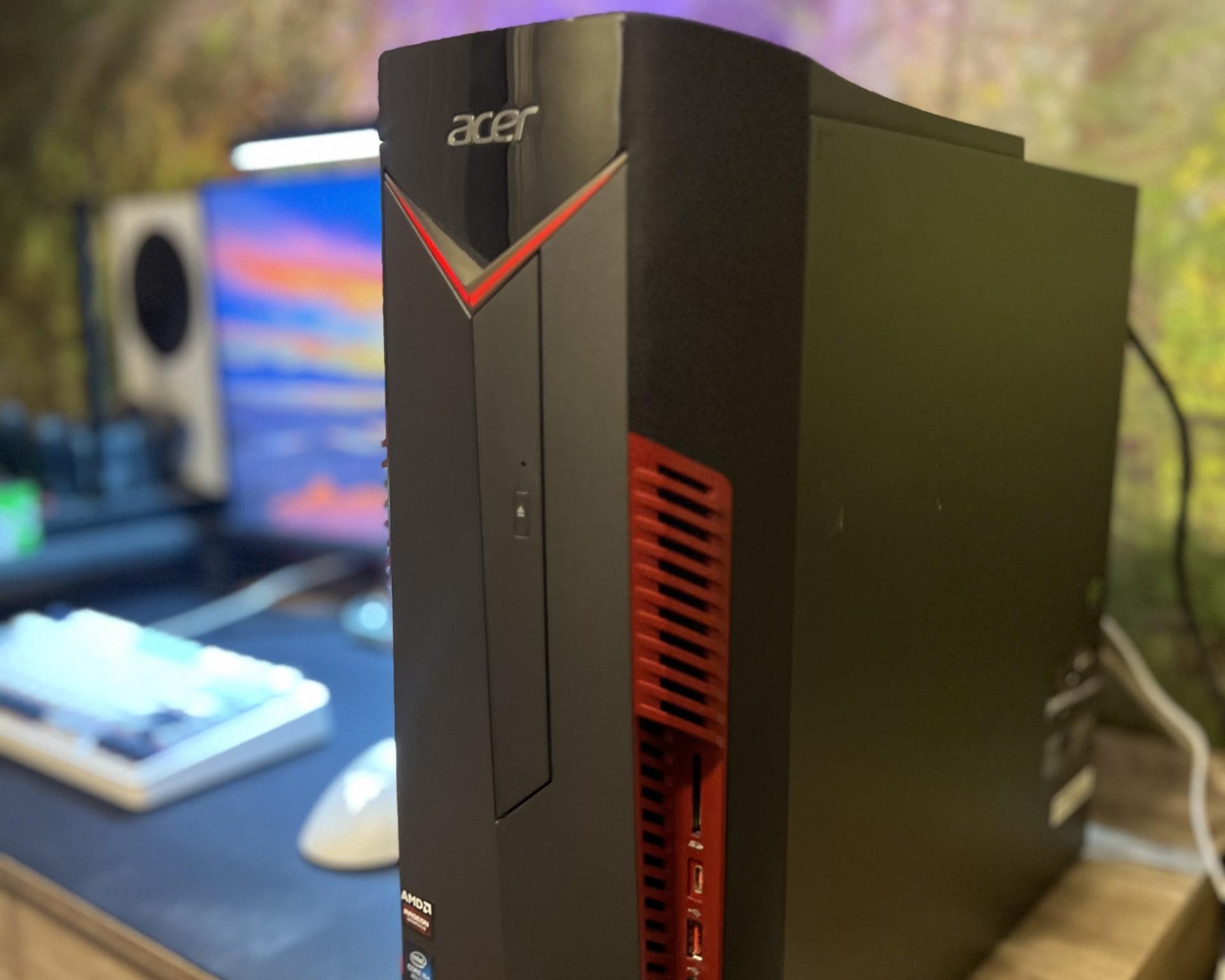 ACER Nitro N-50-600-UR15  **Budget Entry Level**