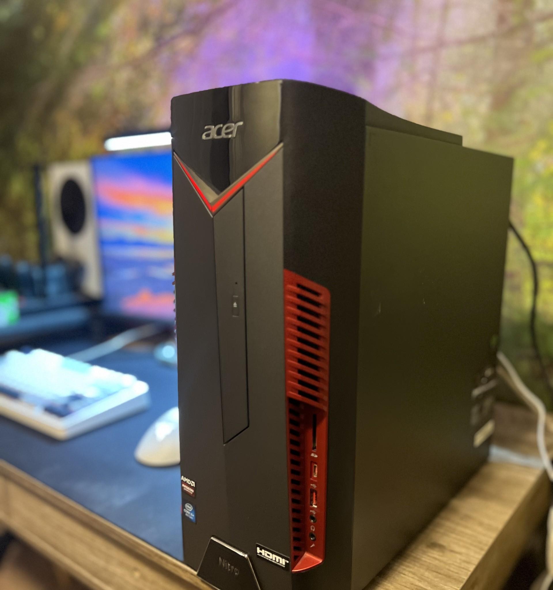 ACER Nitro N-50-600-UR15  **Budget Entry Level**