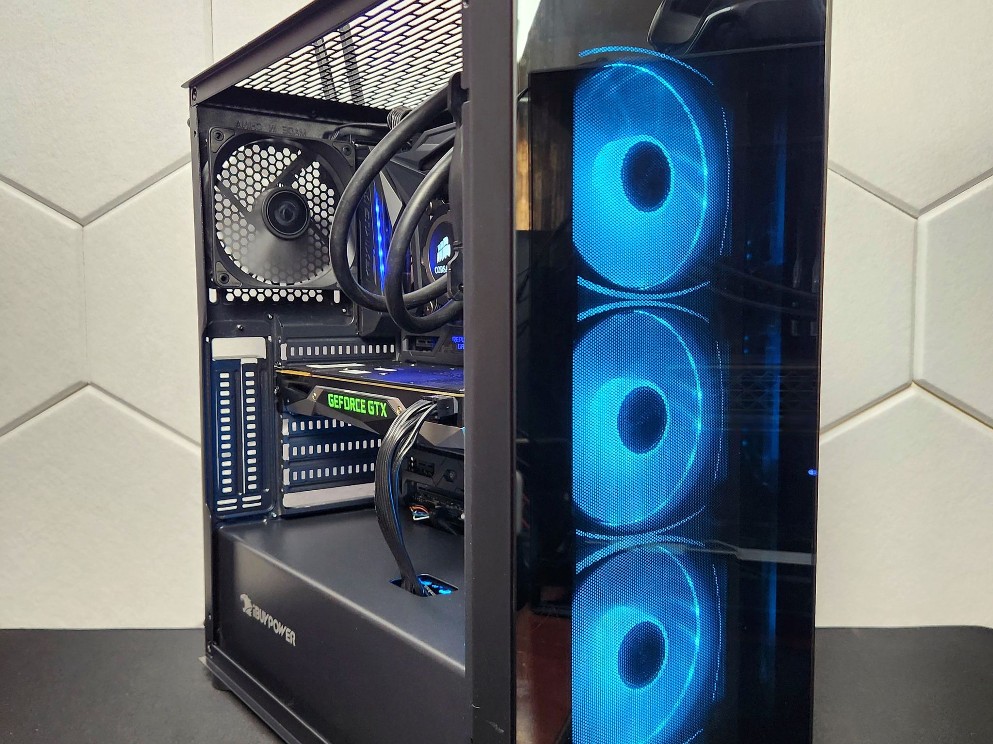 GTX 1080 | Intel I7-7700K | 16GB DDR4 | 512GB SSD | Windows 11 | WIFI+BT "Maximus"