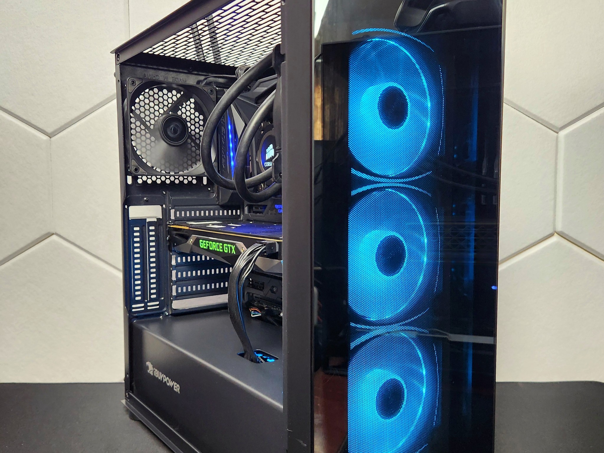 GTX 1080 | Intel I7-7700K | 16GB DDR4 | 512GB SSD | Windows 11 | WIFI+BT "Maximus"