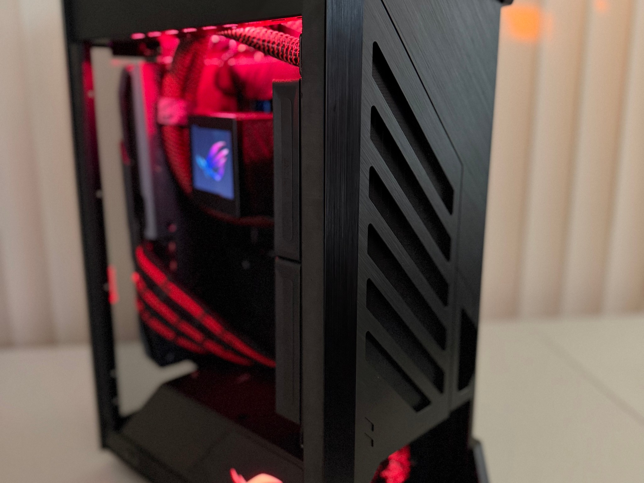 RARE 40L Enthusiast ITX Gaming PC - Level up with “Max Chaos” RX 9070 XT 7800X3D 32GB 2TB Gen4