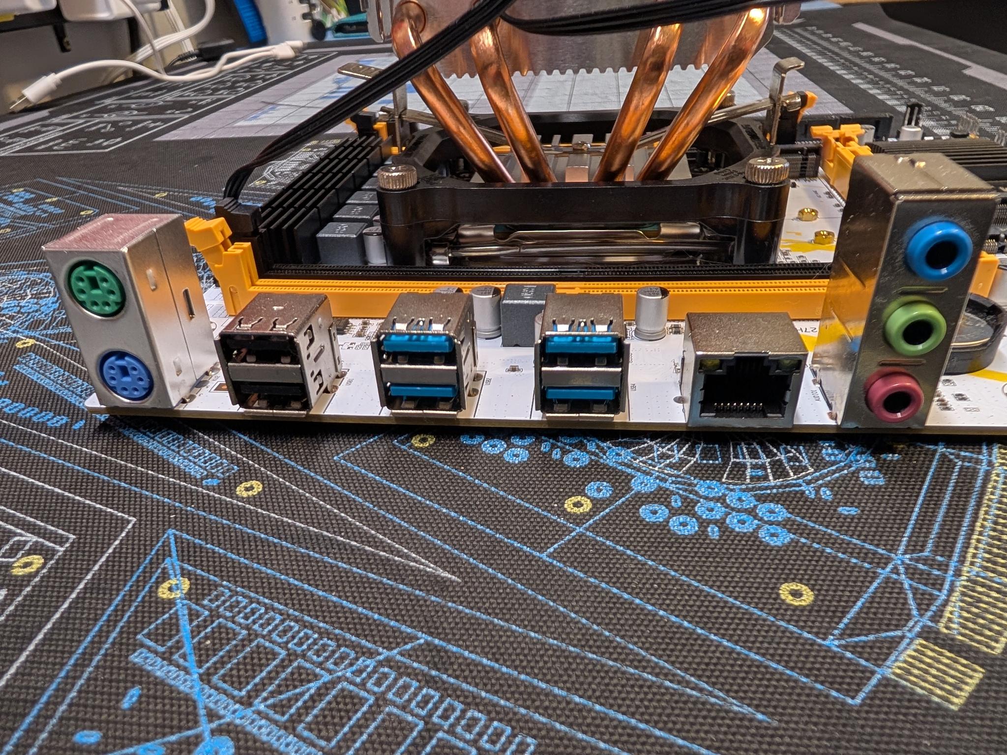 QIYIDA X99 Motherboard with Intel Xeon E5-2660 V3 CPU + CPU Cooler