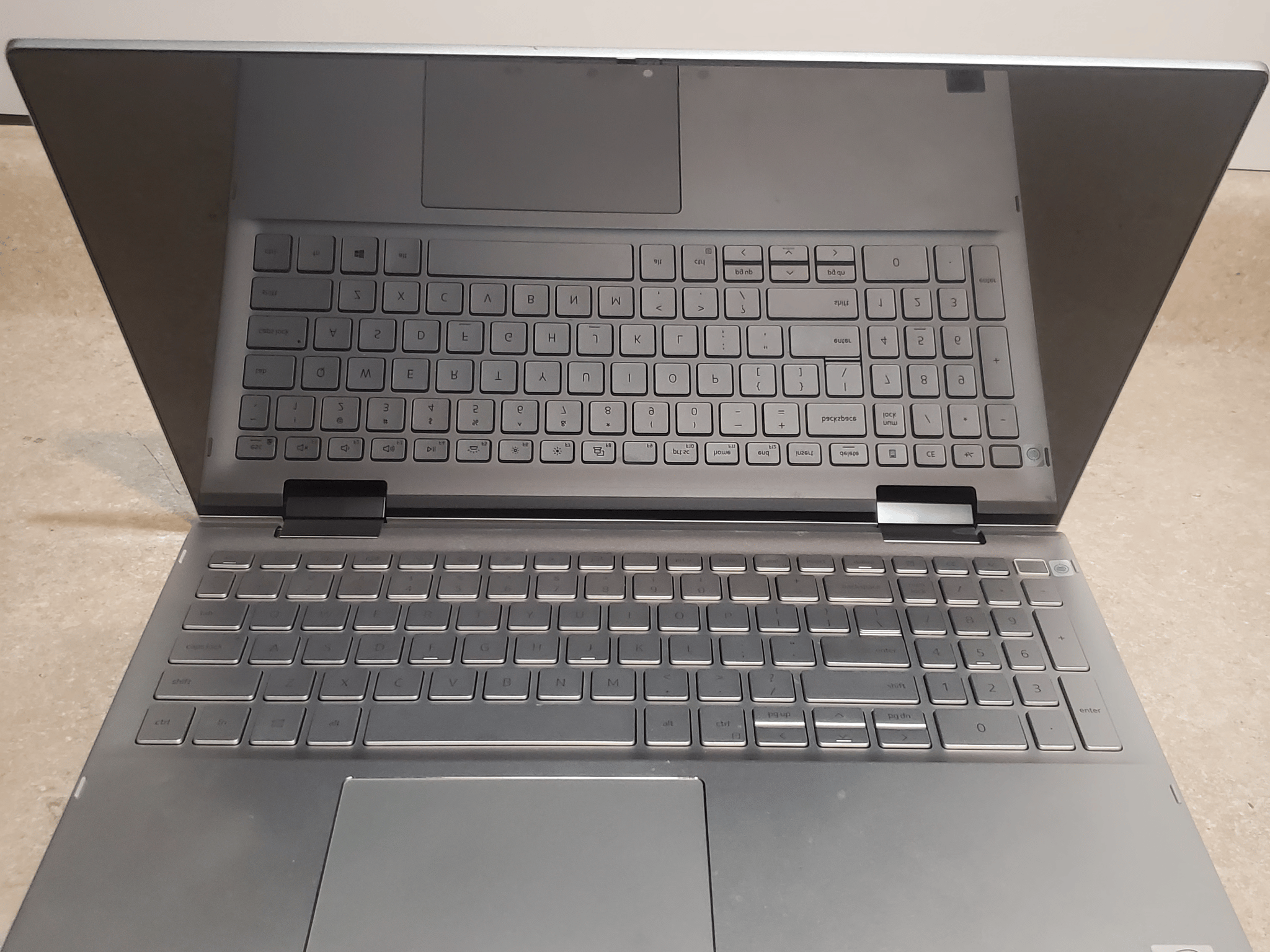Dell Inspiron 2n1 15.6" Touchscreen Laptop