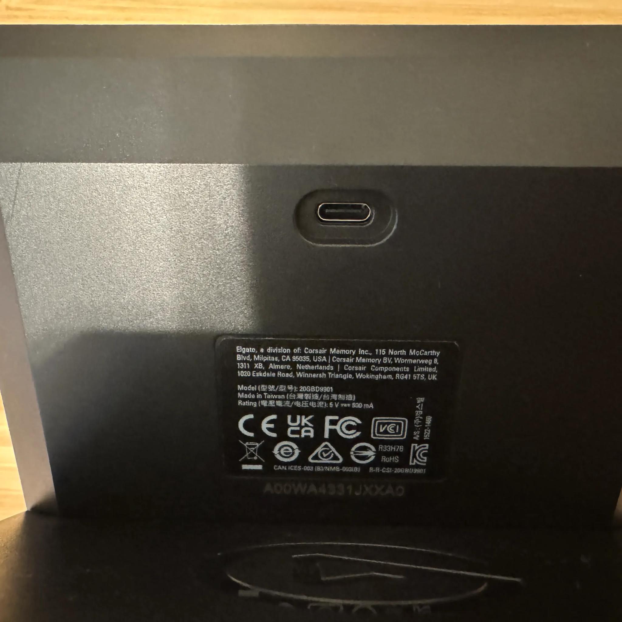 Elgato Stream Deck + Studio Controller  20GBD9901