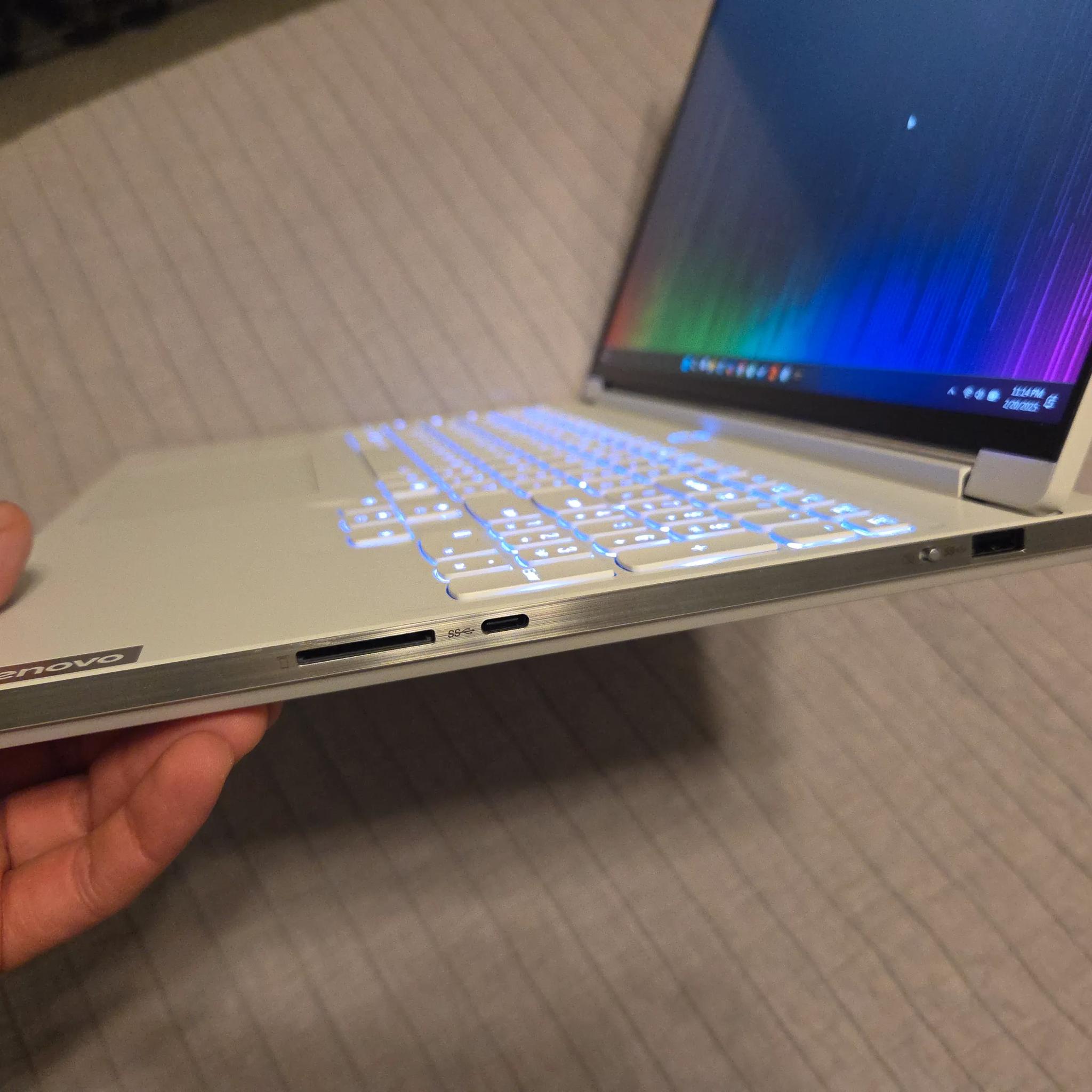 Lenovo Legion 7i | White | Used Like New