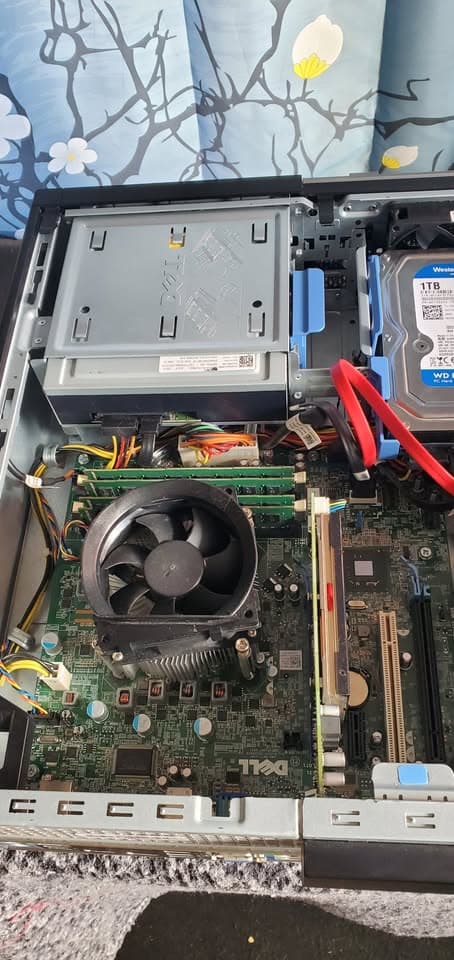 Dell OptiPlex 7010 SFF | I7 3770 | RX 550 | 16 GB Ram  | 1.5 TB Storage