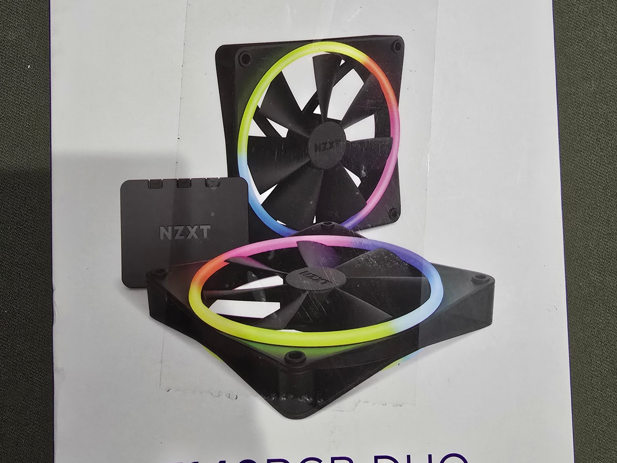 NZXT F140 RGB Twin Pack – 2 x 140mm PWM PC Fans with RGB Controller CAM Software 18 LEDs Black
