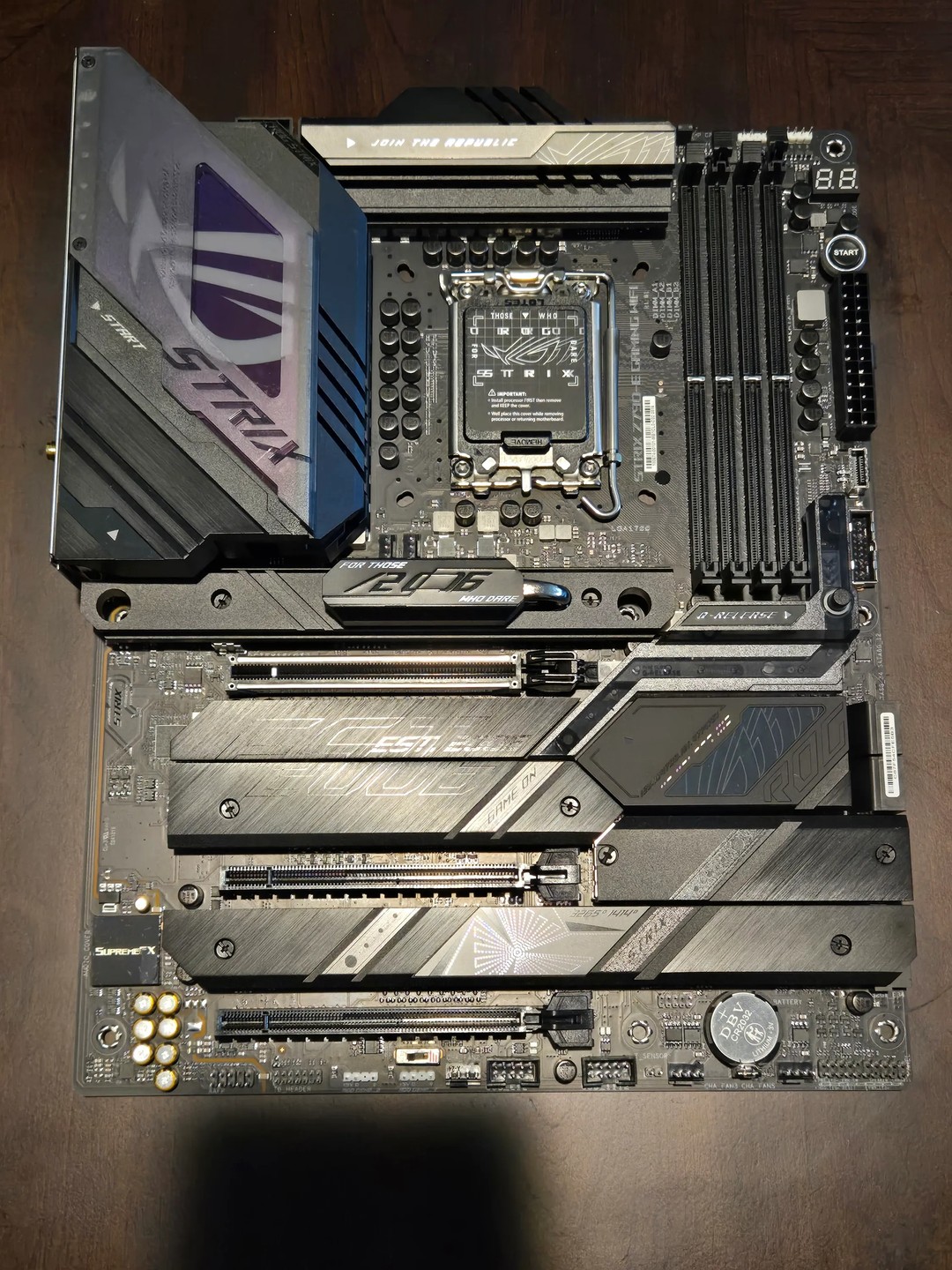 ASUS ROG STRIX Z790-E Gaming WiFi | Jawa
