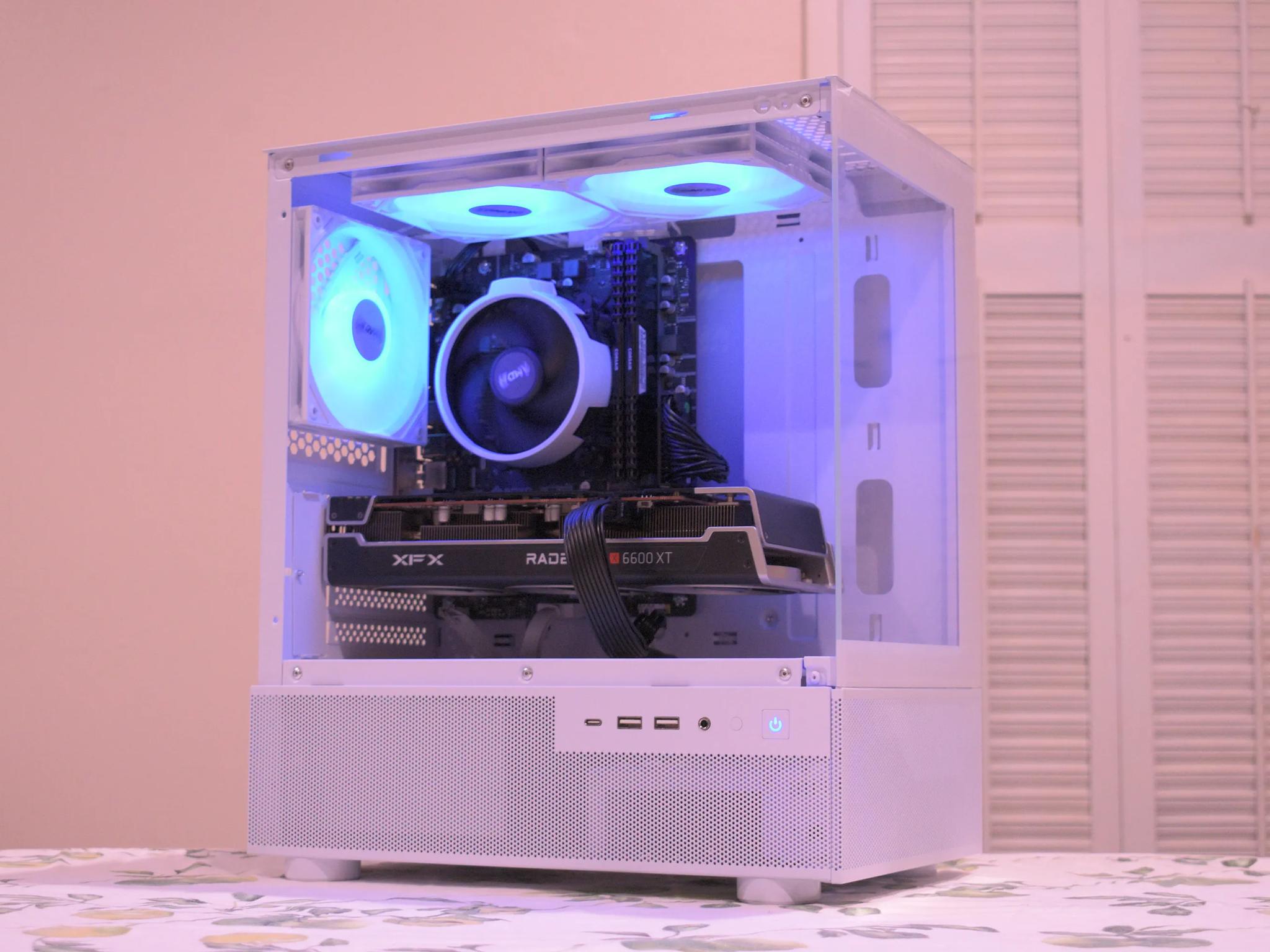 Gaming PC | Ryzen 5 3600 | RX 6600XT 8GB | 16GB DDR4 | 1TB nVME SSD | 1080p White Gaming PC RGB