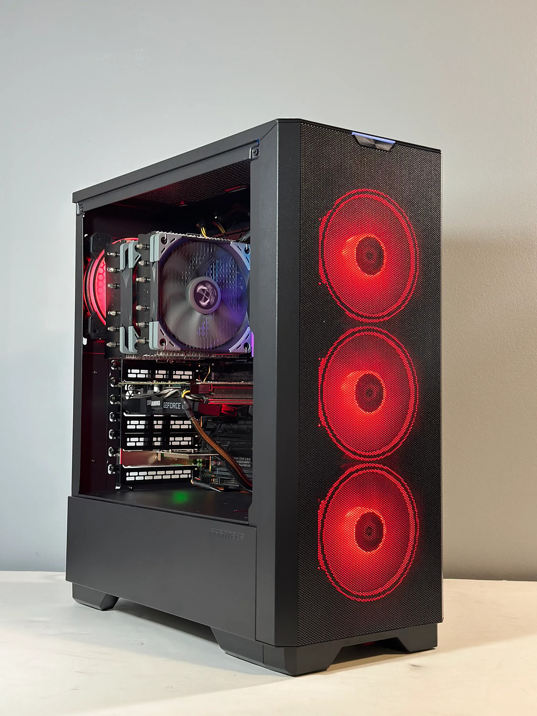 GTX 1660 Super | Intel i5 8600k | 16GB RAM | 1TB SSD | Custom