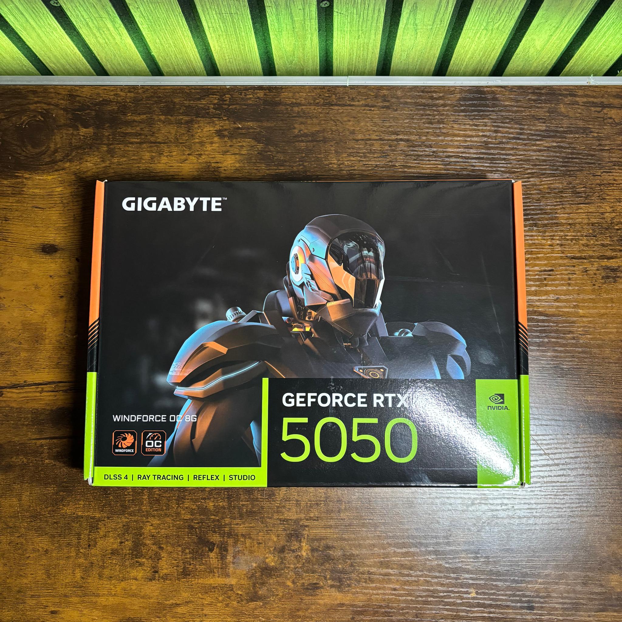 GIGABYTE WINDFORCE OC RTX 5050