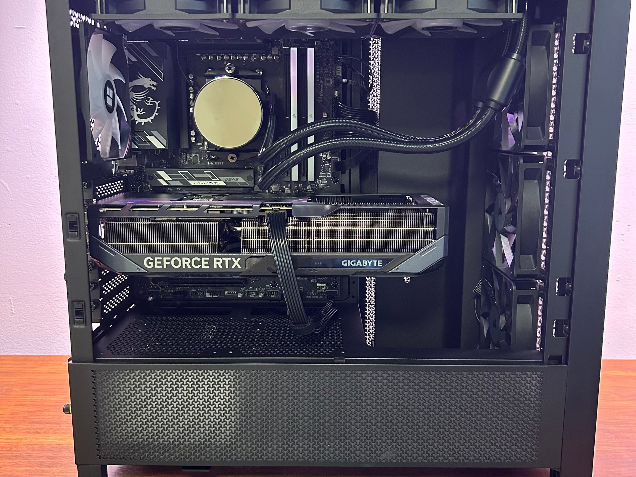 RTX 5080 | Ryzen 7 7800X3D | 32GB DDR5 | 2TB NVMe | 850W Gold | Corsair 4000D