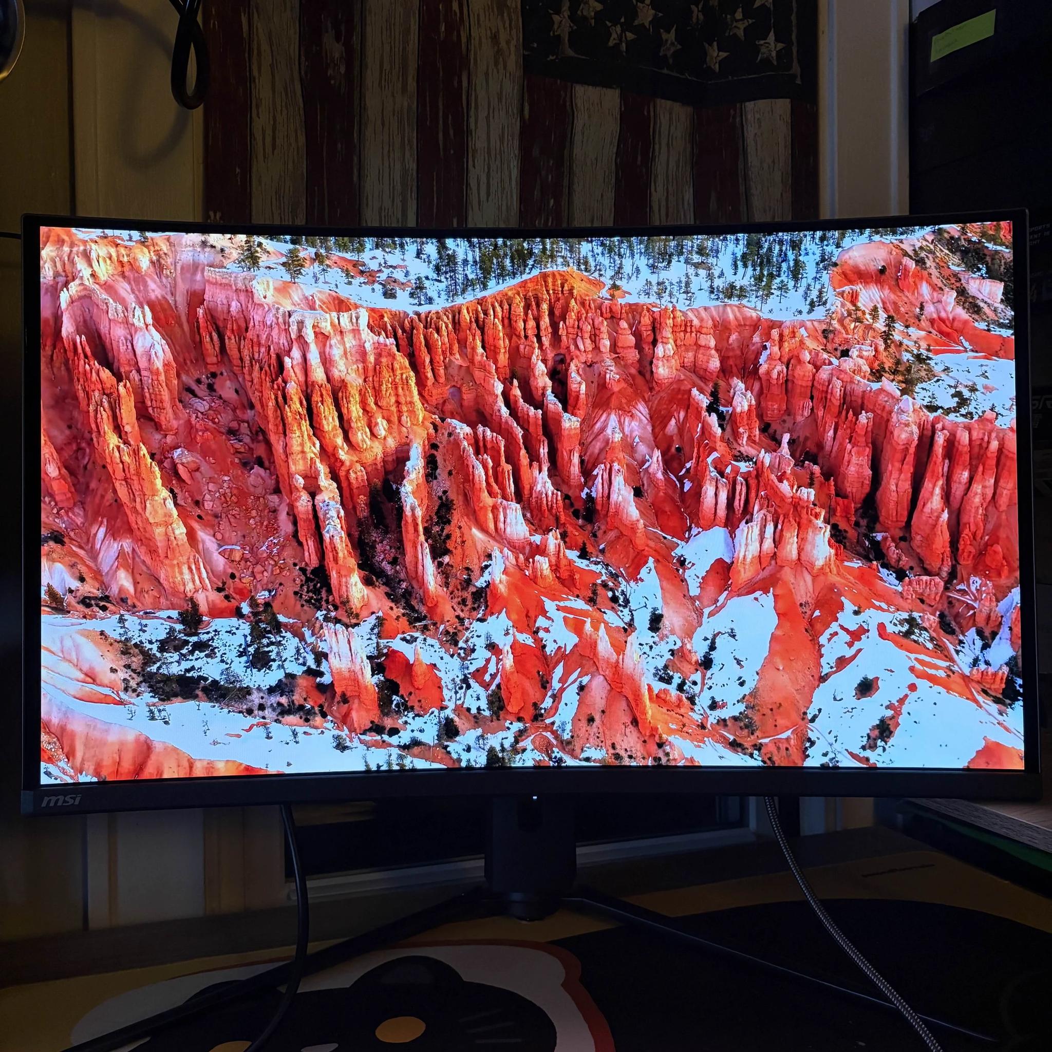 MSI MAG 321CURX QD-OLED 32" 4K UHD (CS)