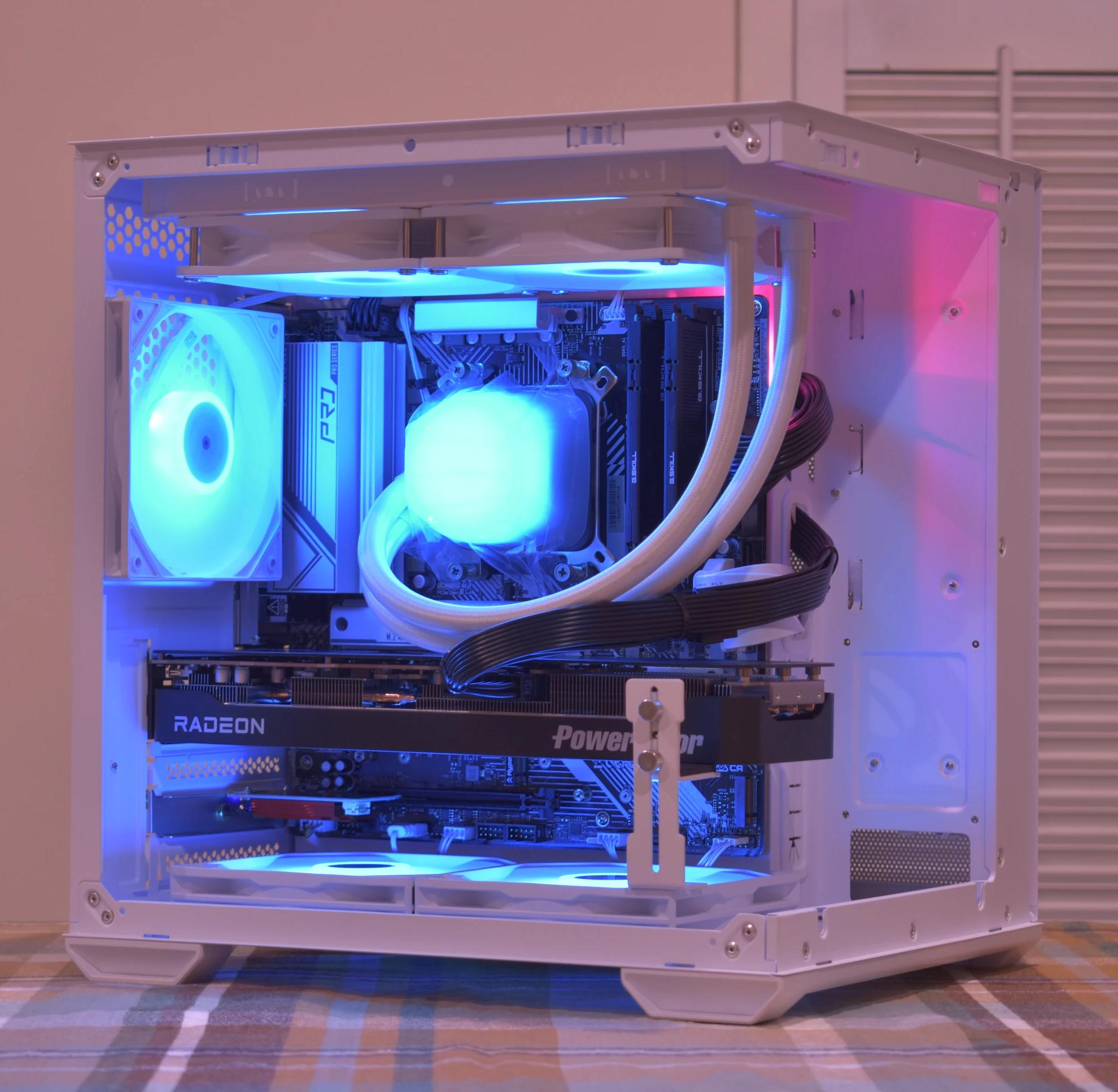🚀Performance Gamer🚀 Ryzen 5 9600X | AMD RX 9070 16GB | 32GB DDR5 | 2TB nVME SSD | White RGB+Wifi