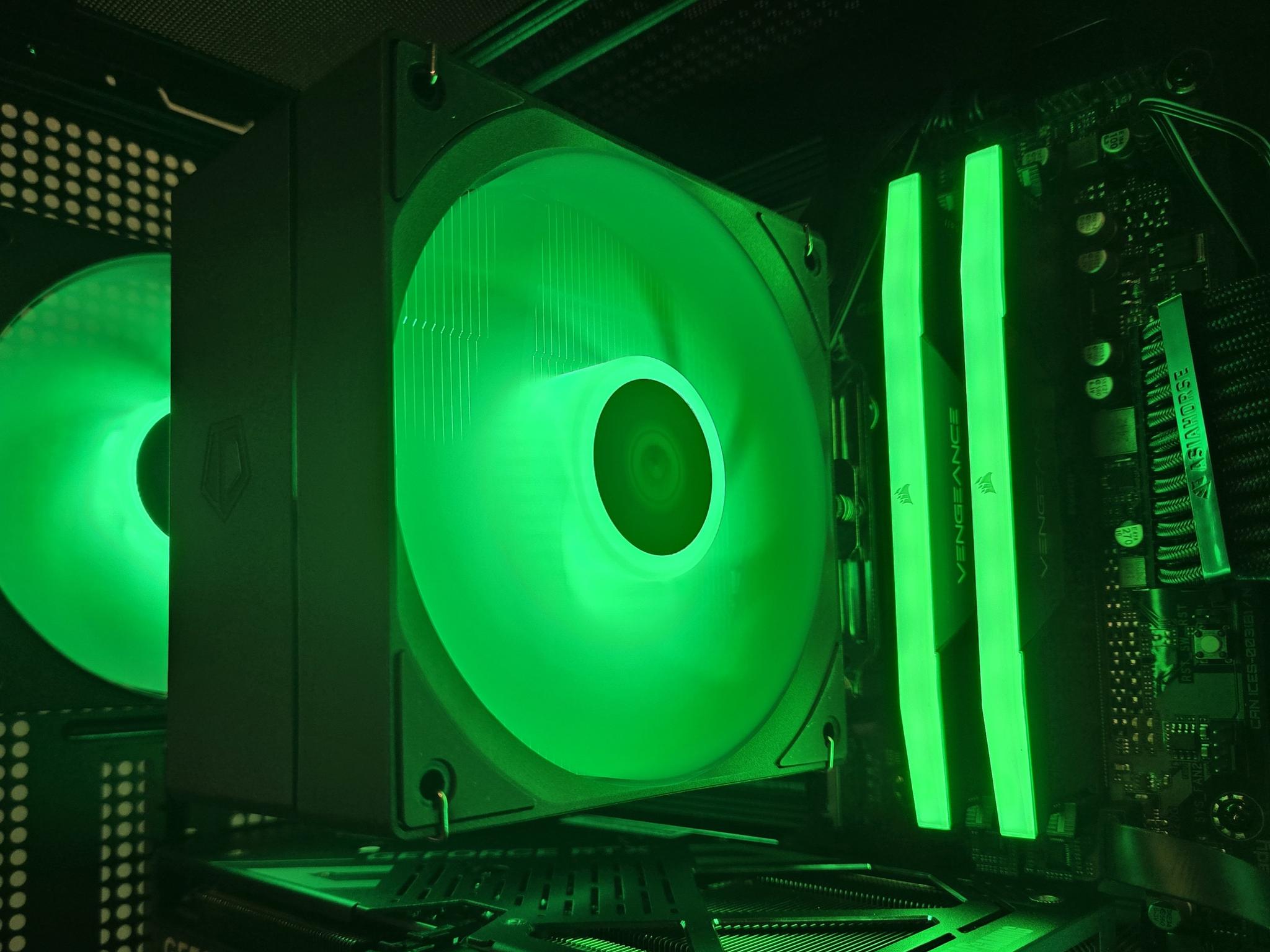 Dark Curve 1080p/1440p PC|Ryzen 5 7500F|RTX 5060TI 8GB|1TB NVME|16GB DDR5|Wifi/Bt|Win 11 Pro
