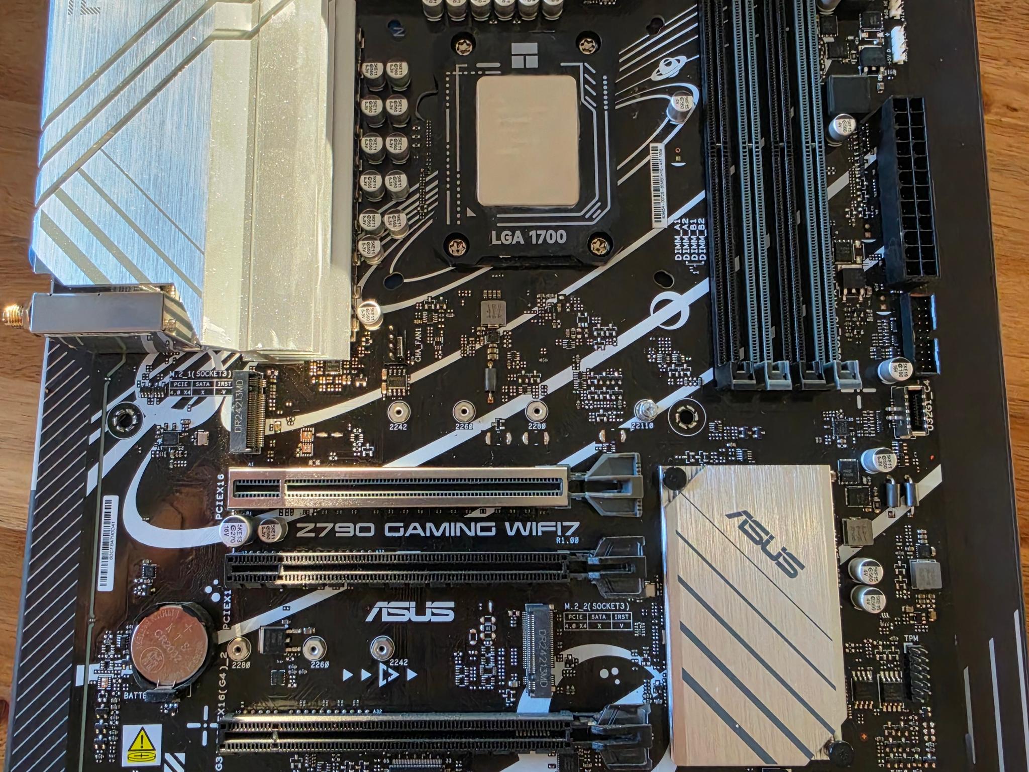 ASUS Z790 Gaming WiFi 7 Intel LGA 1700 DDR5 with i5 12600KF, Thermaltake Contact Plate