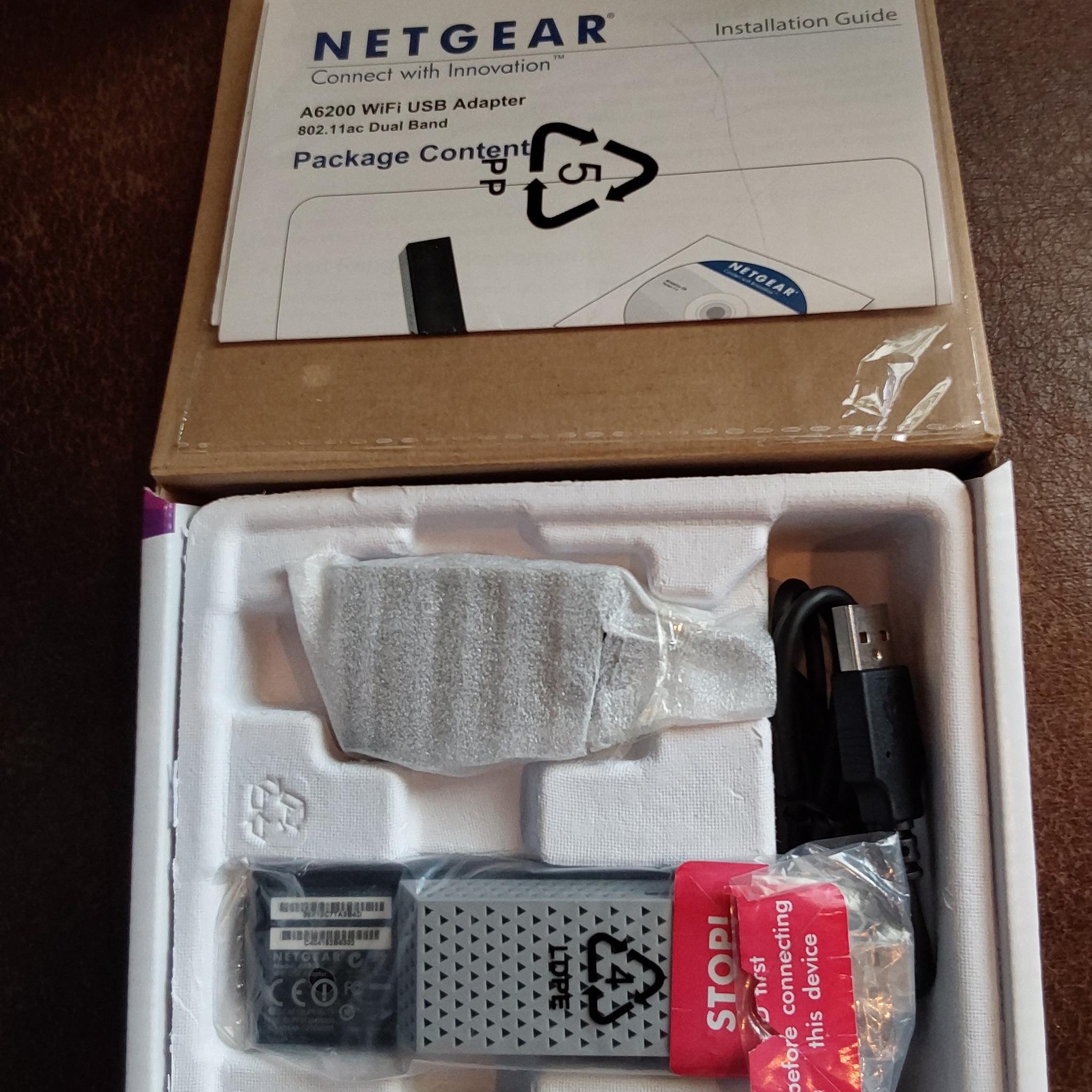 NETGEAR A6200-100NAS AC1200 WiFi USB Wireless Adapter