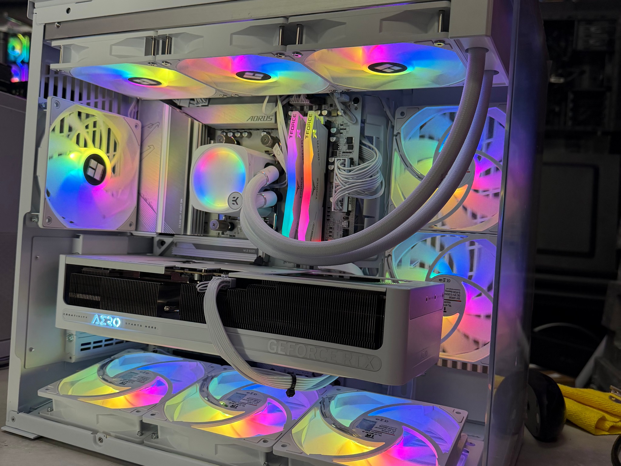 Snow White Gaming Pc