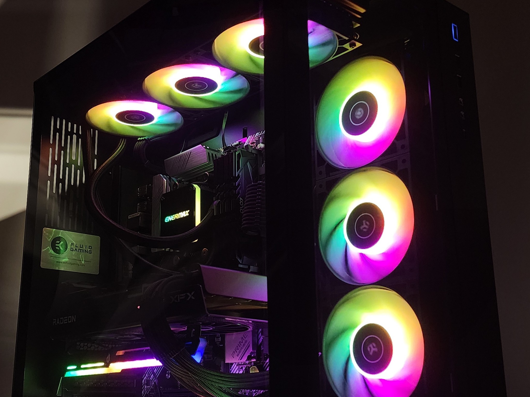 Gaming PC Ryzen 9 5950X 32GB RAM 1TB SSD RX 7800 XT 16GB Windows 11 Computer