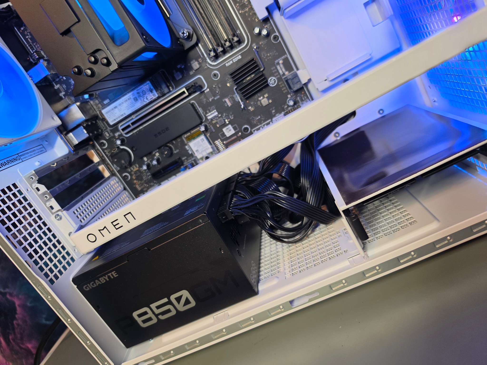 NO GPU - Ryzen 8700g + 16gb DDR5 Barebones System #83