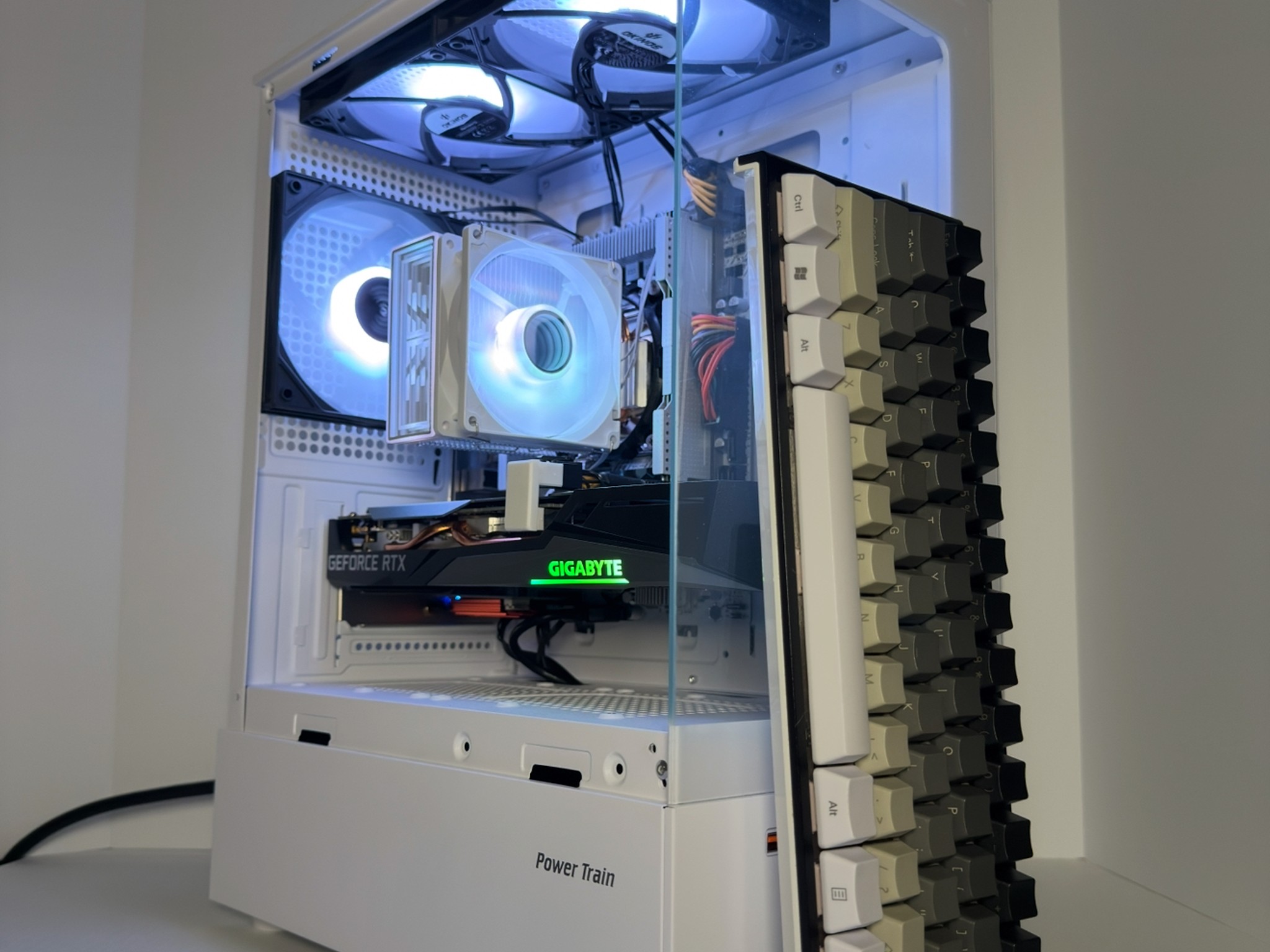 ❄️FUTURE FROST❄️ 1080p | RTX 3050 8GB | 10 CORE INTEL | 16GB DDR4 | 1TB M.2