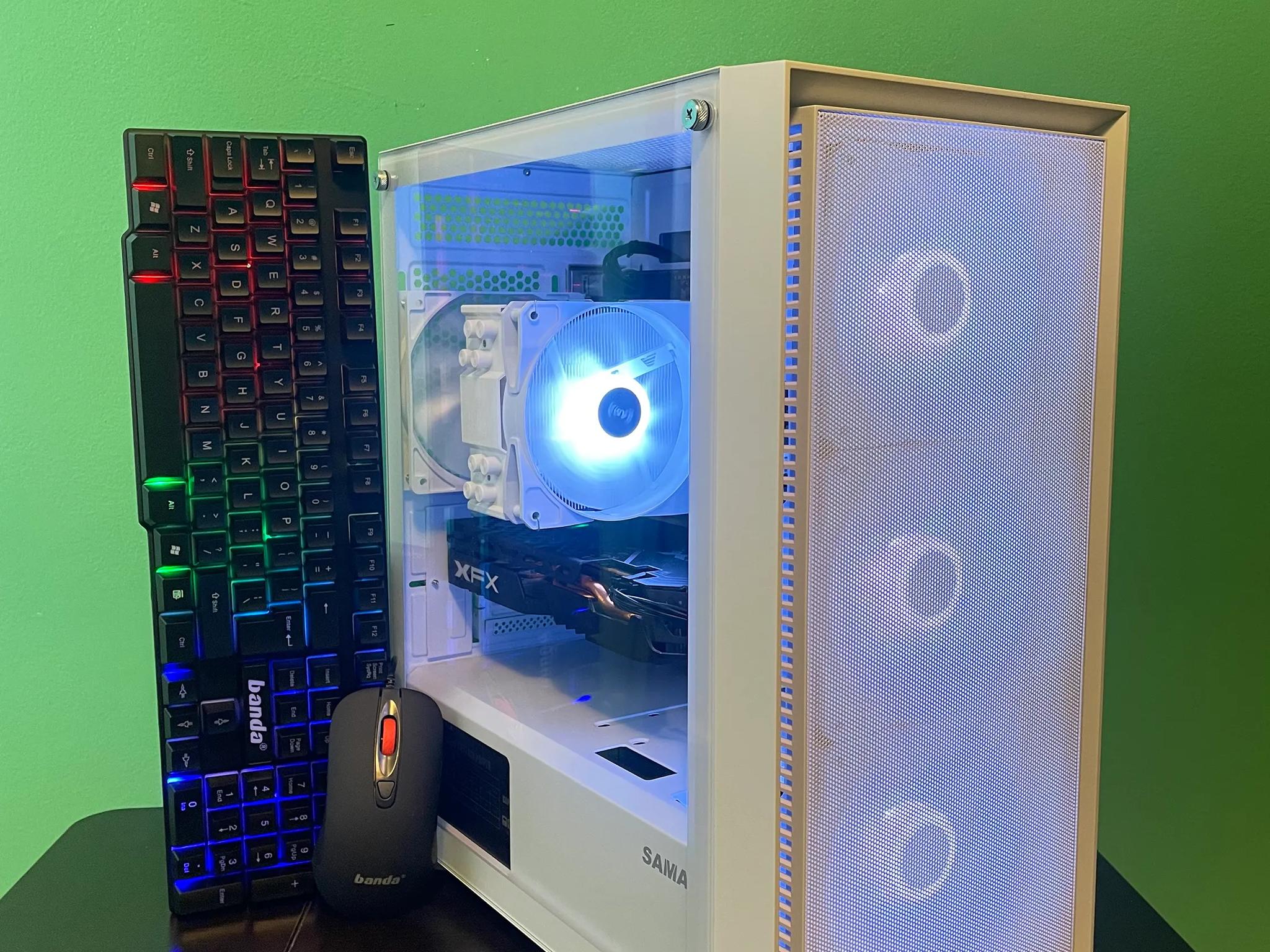 SLEEK Glass Gaming PC | Intel i5 / Nvidia GTX970 / 8GB / 600GB Win 10 Pro WiFi