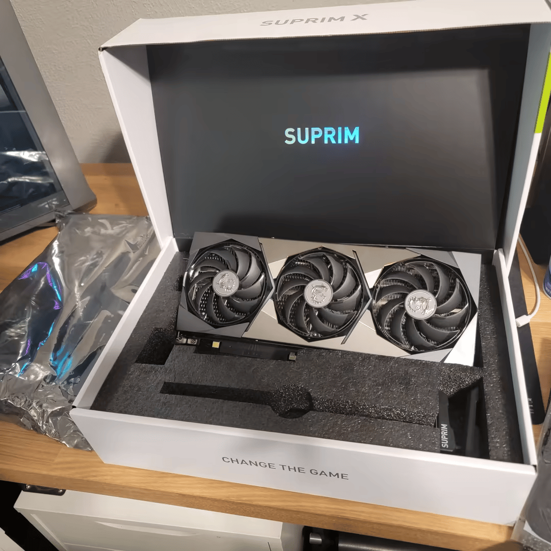 MSI Geforce RTX 3070ti Suprim X 8 GB GDDR6X