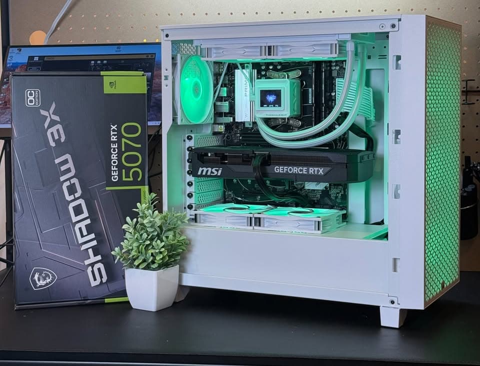 Ultra Gaming PC | RTX 5070 | Ryzen 9 7900x | 32GB DDR5 RAM | 1TB | Windows 11