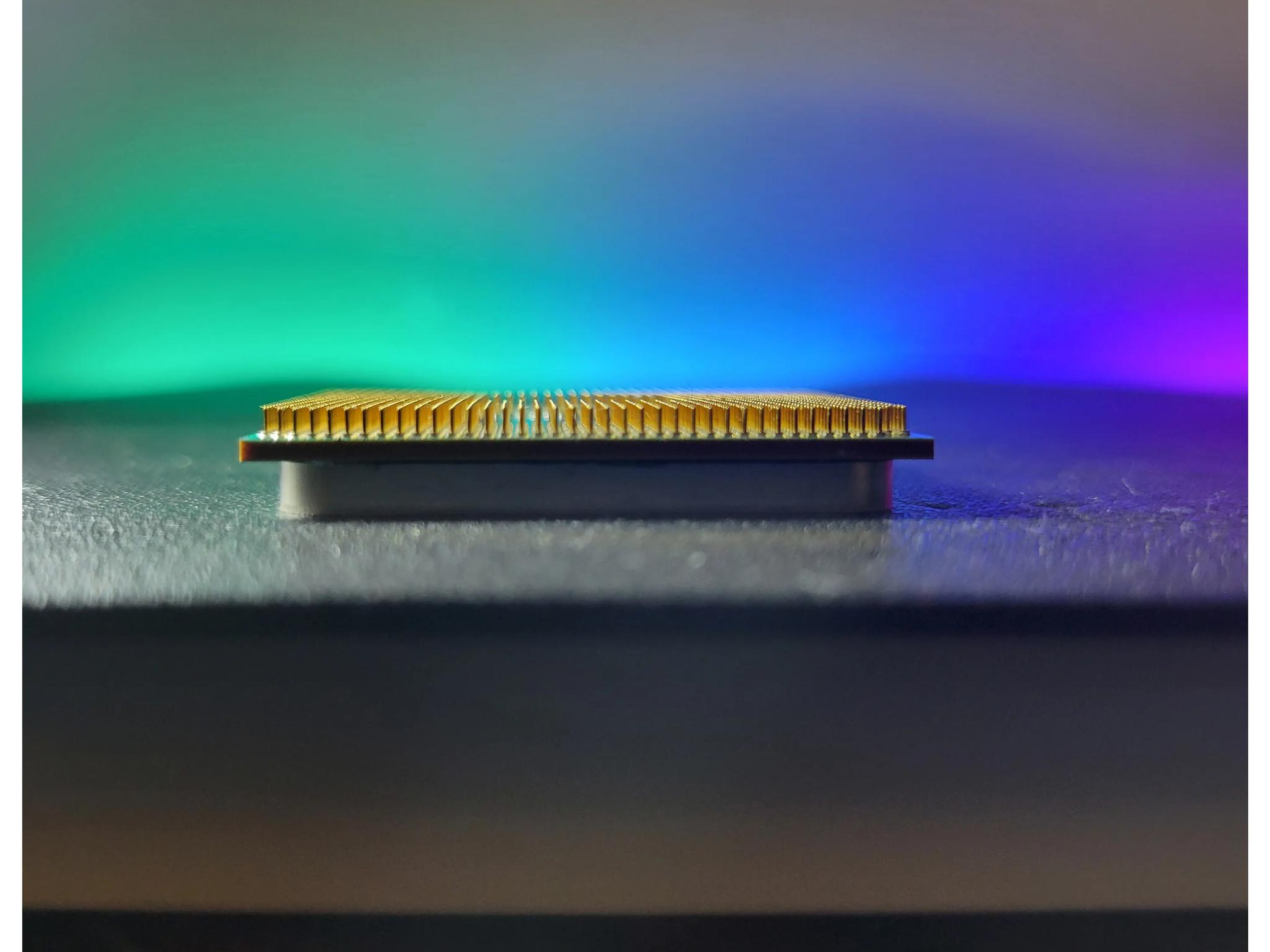 AMD Ryzen 7 3700X