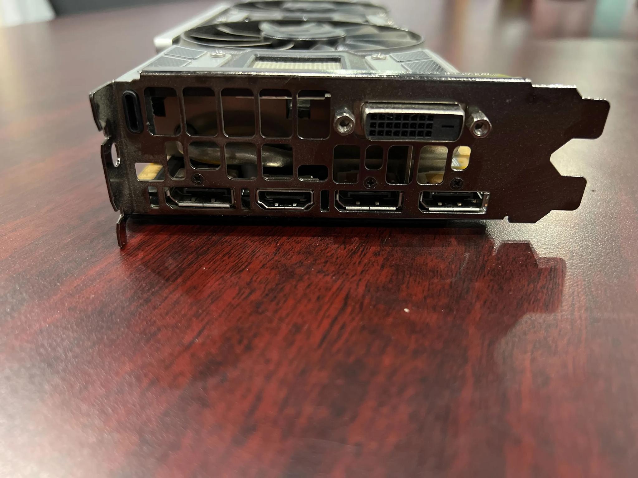 EVGA GeForce GTX 1070 
