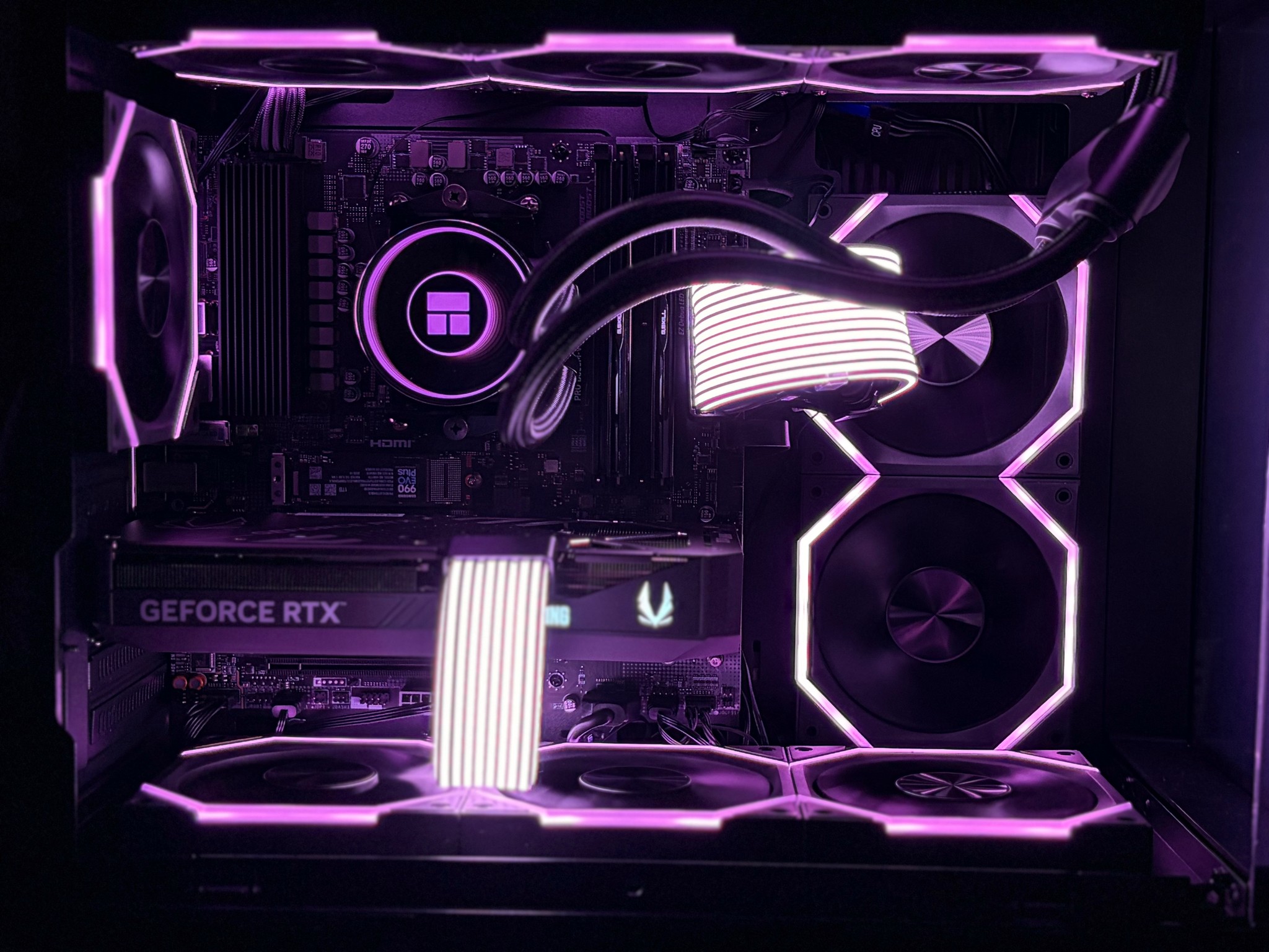 RTX 5070 | Ryzen 5 7500X3D | 32GB DDR5 | Micro ATX | 1440p Gaming PC