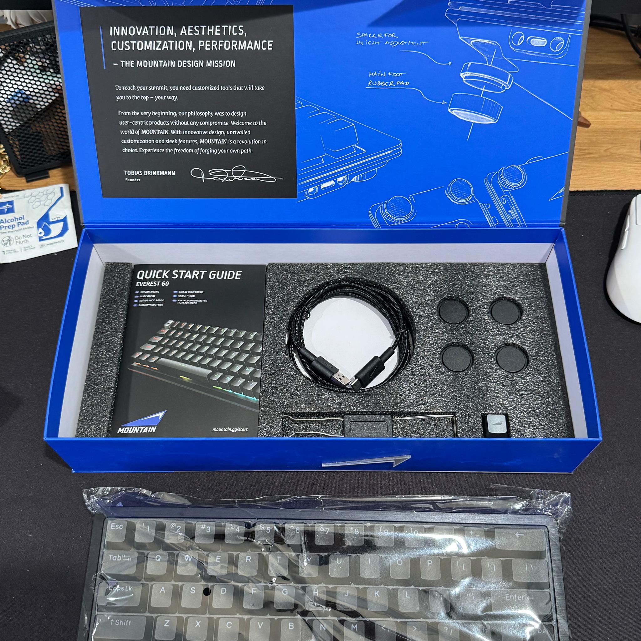 MOUNTAIN Everest 60 - RGB Mechanical Gaming Keyboard
