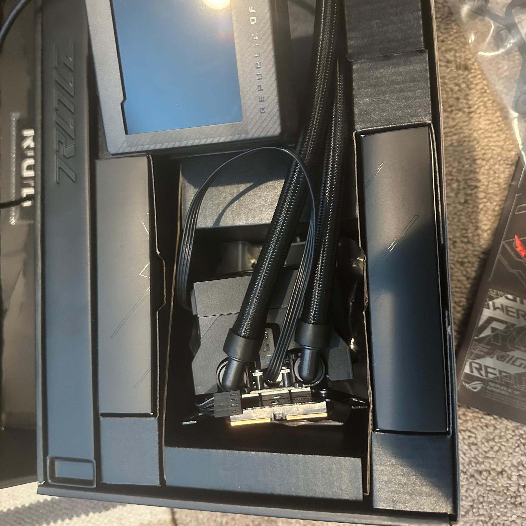 Asus rog Ryjuin lll aio pump