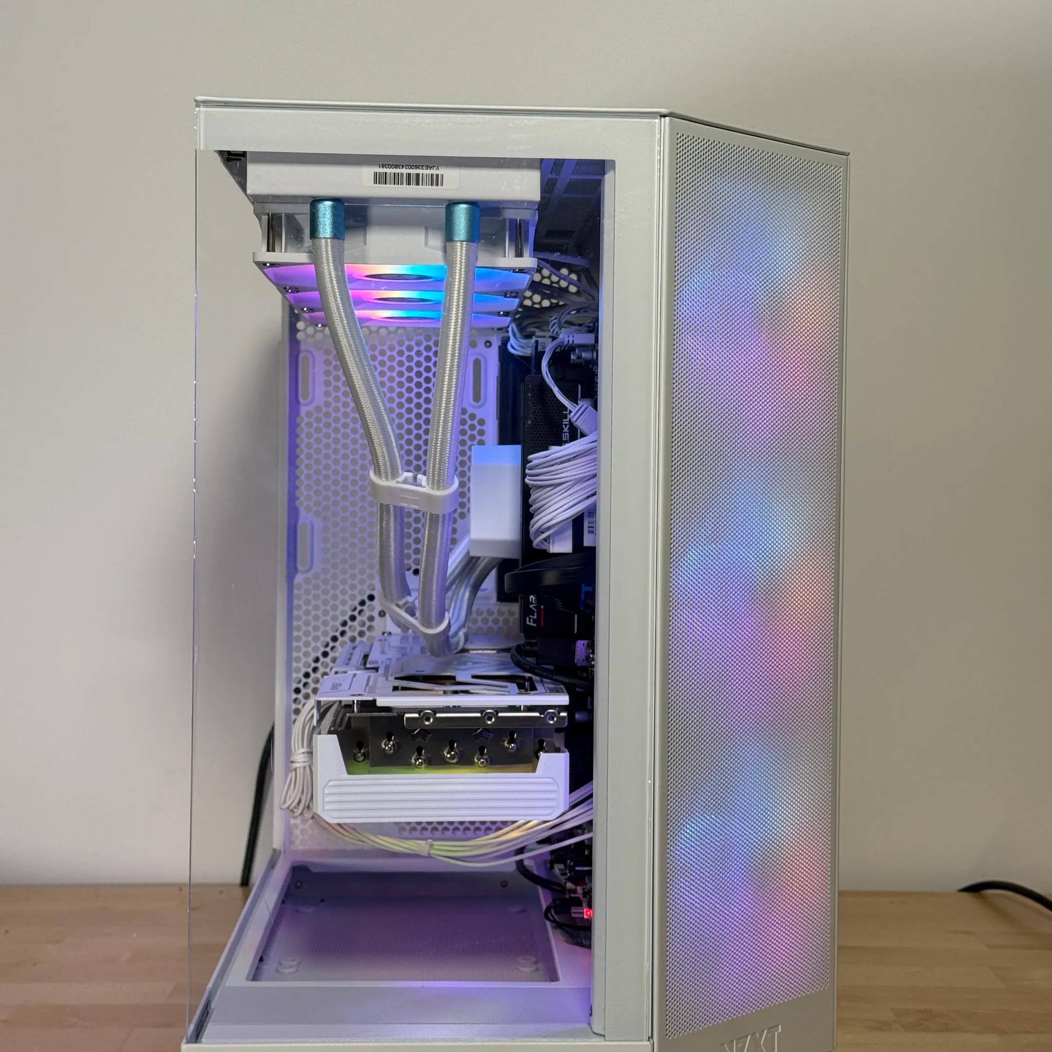 RX 9070XT STEEL LEGEND Ryzen 7 7800x3d Gaming PC