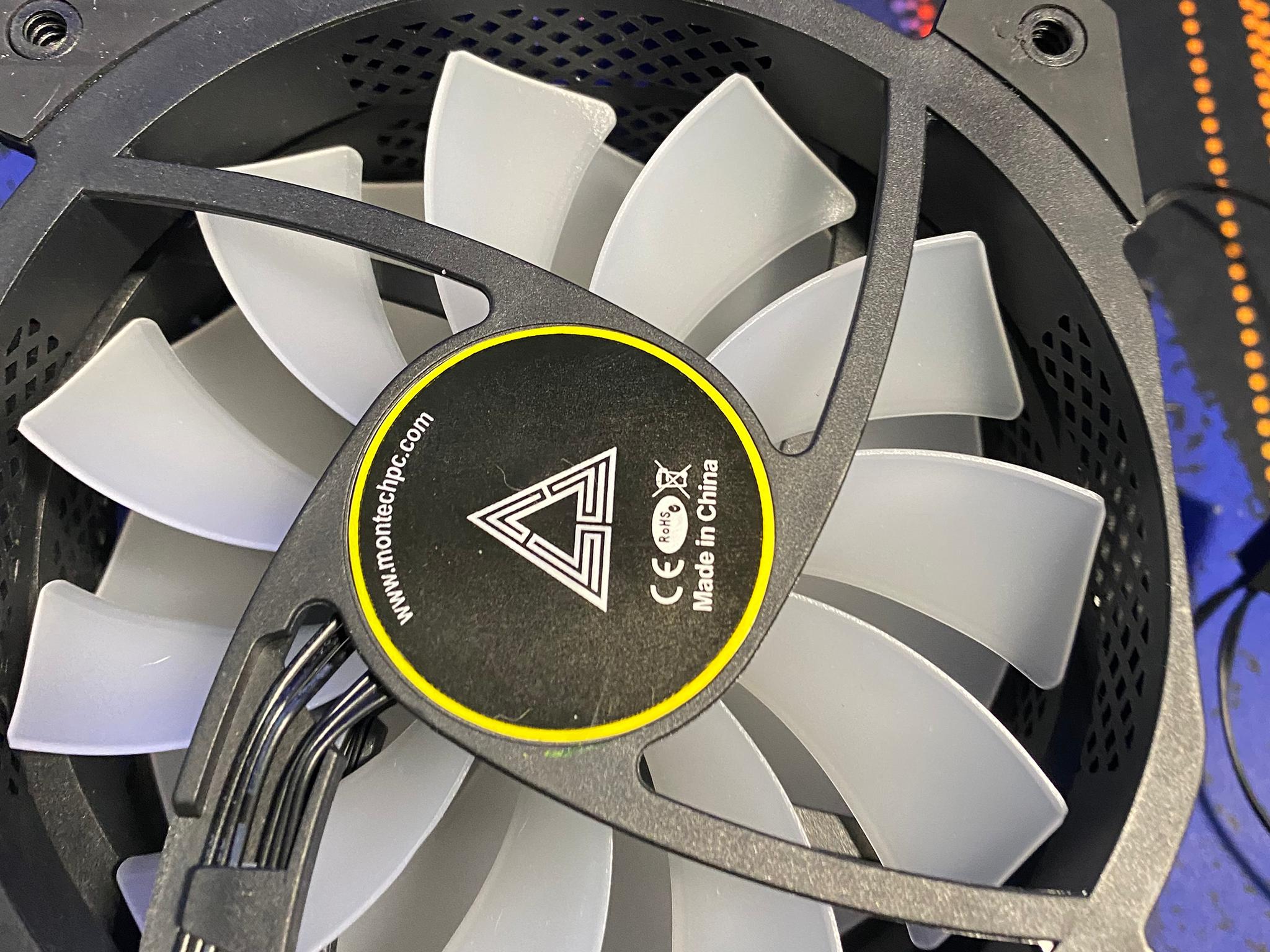 8x Montech Air 100 ARGB Case Fans with PWM Fan splitters