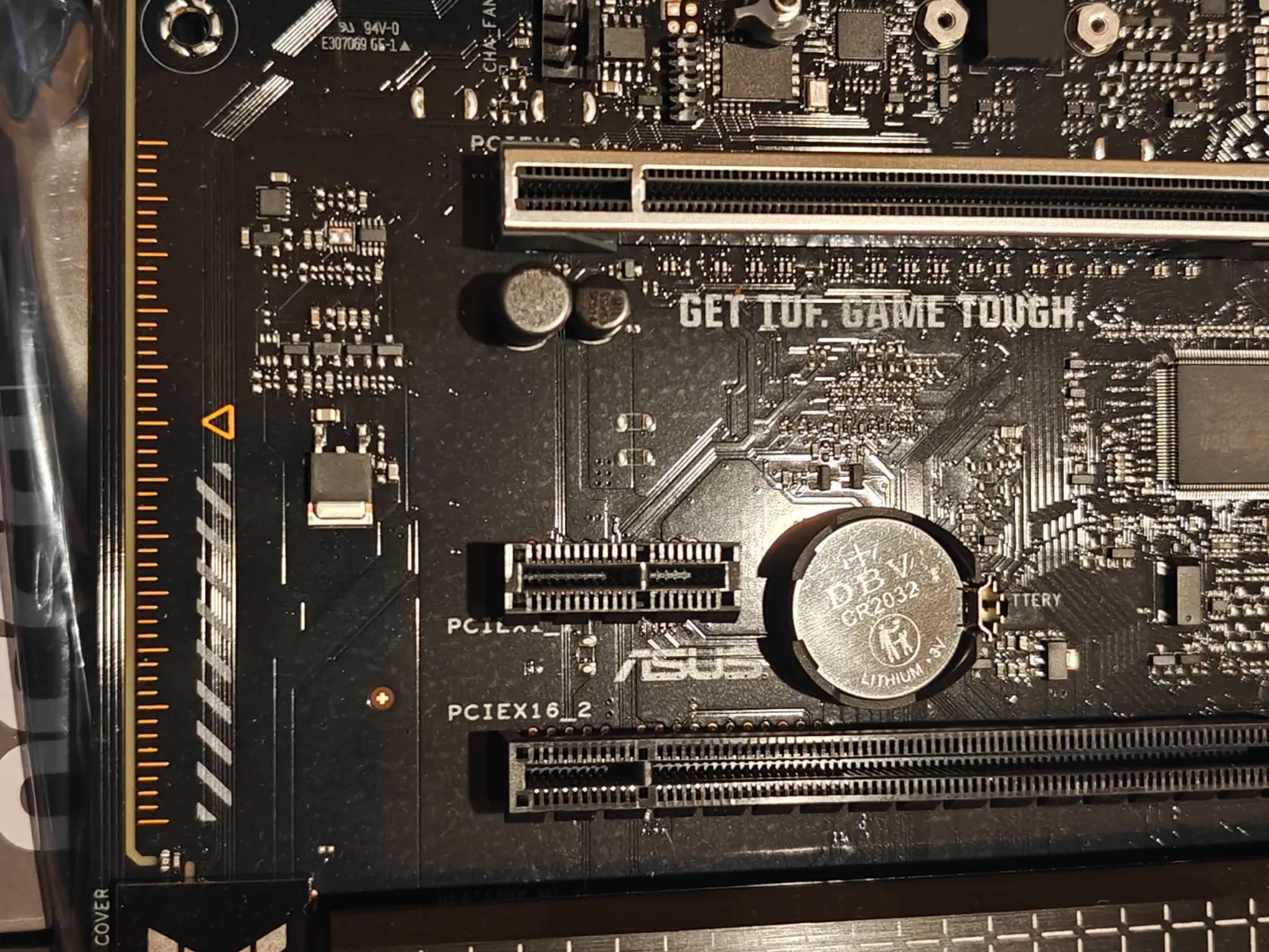 ASUS TUF Gaming B650-PLUS Wi-Fi Socket LGA 1700 AMD ATX Gaming Motherboard