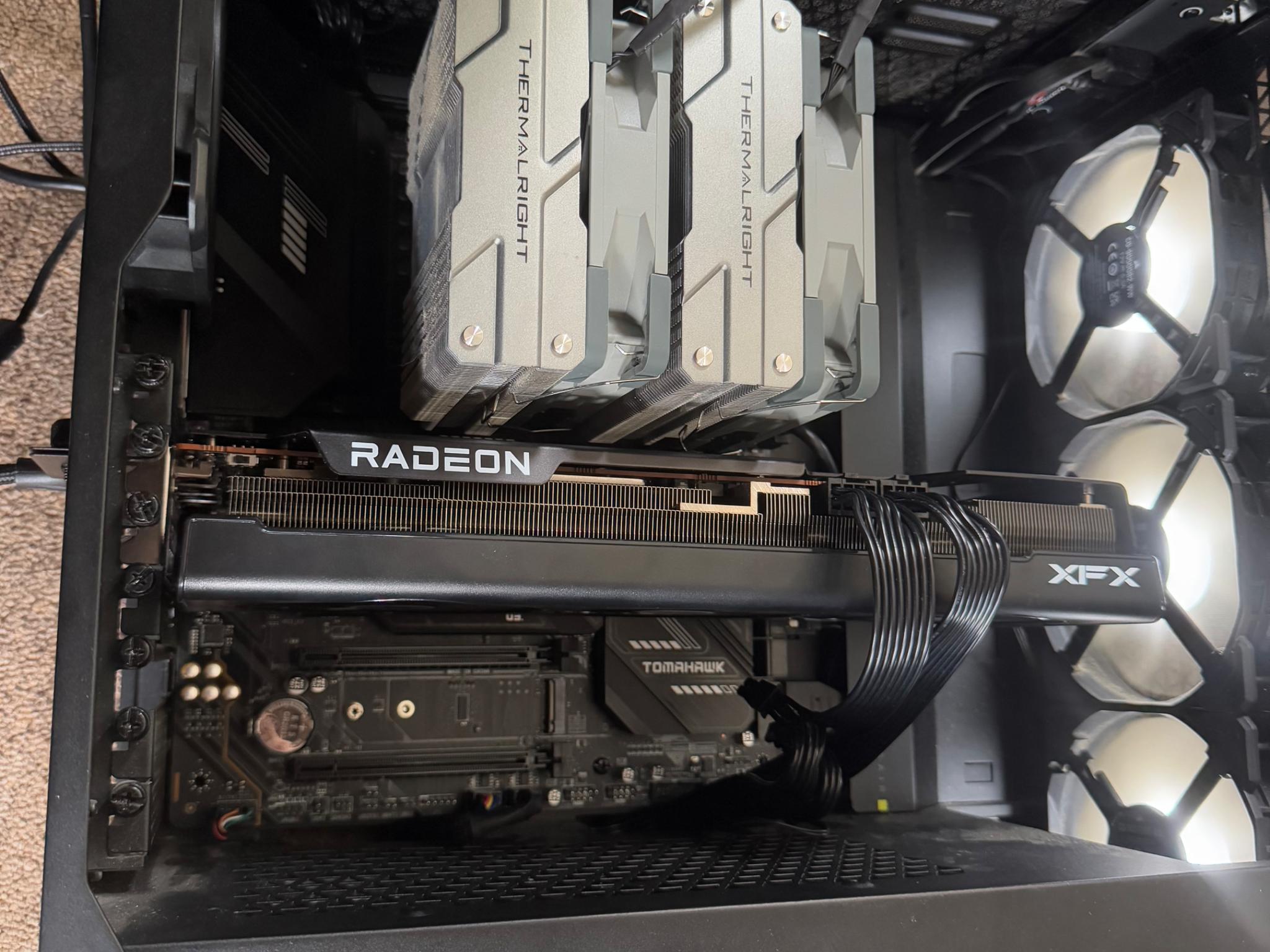 High/Ultra settings 1440p gaming PC Ryzen 7, RX 7800xt