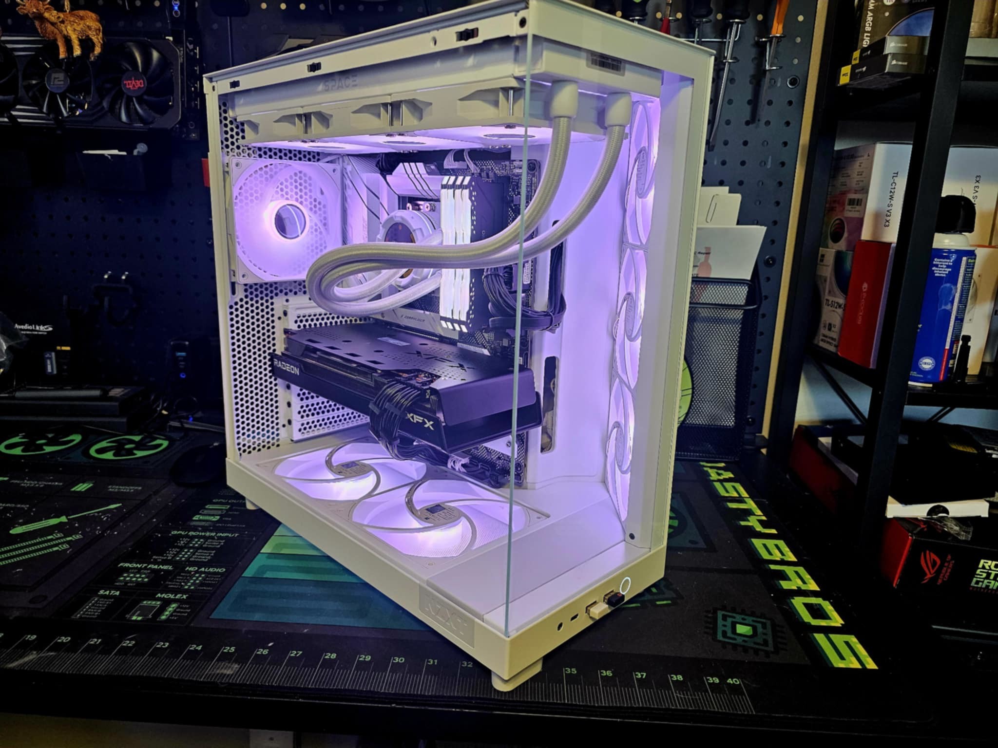 Super clean build! B660-i7 14700k-RX7700XT-32gb ddr5-1TB m.2-360mm AIO