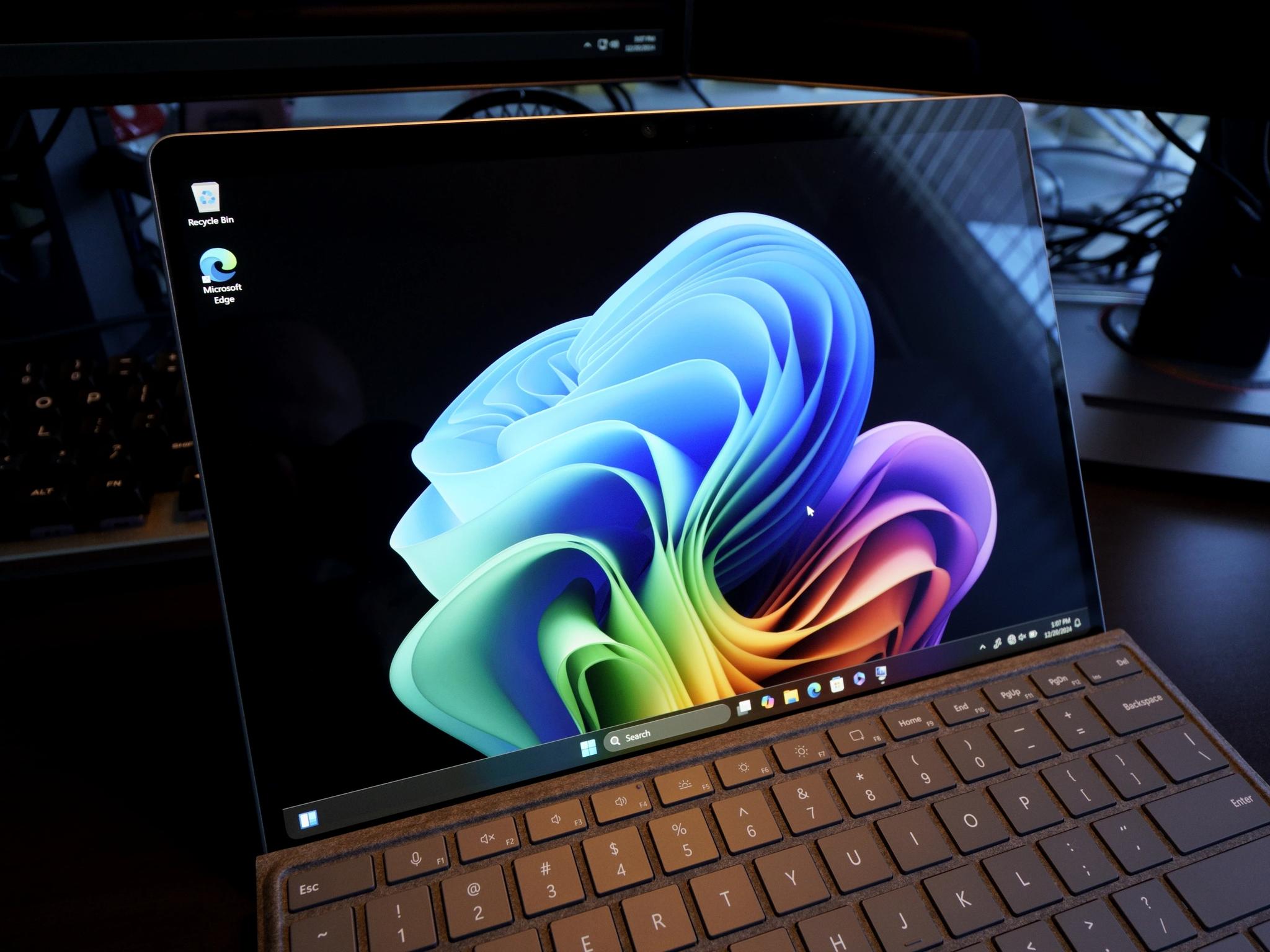 Microsoft Surface Pro 11 Snapdragon X Elite w/ Keyboard and Pen