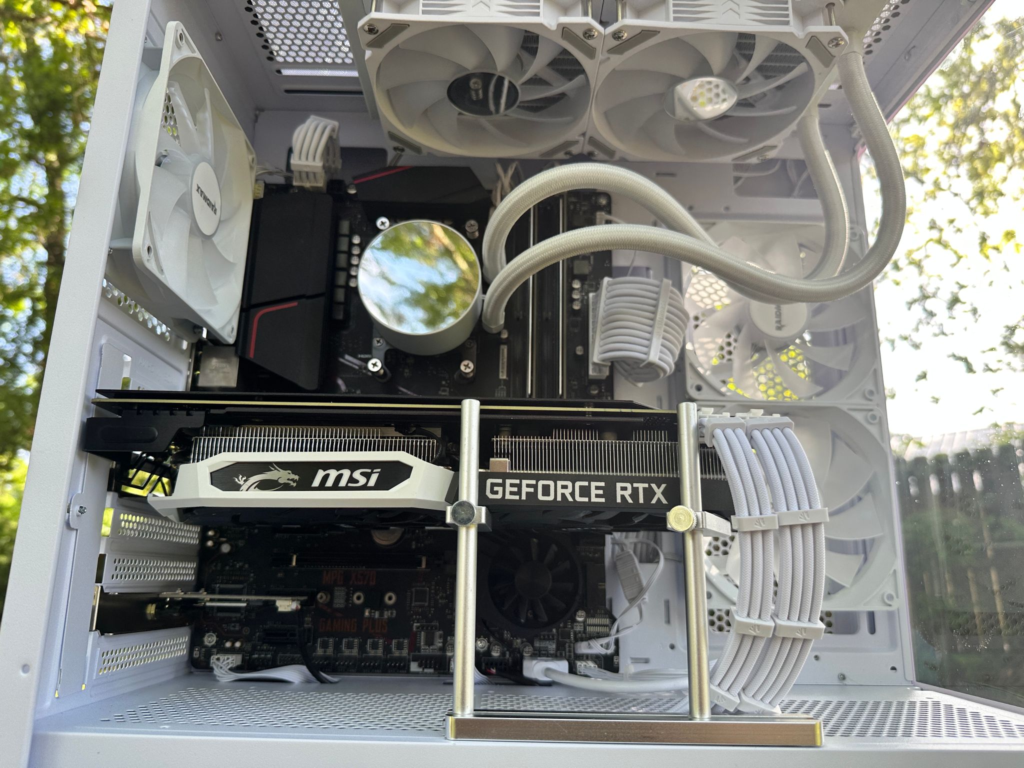 Moon Knight V2 | Ryzen 5 3600 | RTX 2070 8GB | 16GB RAM | 512GB NVME | WiFi