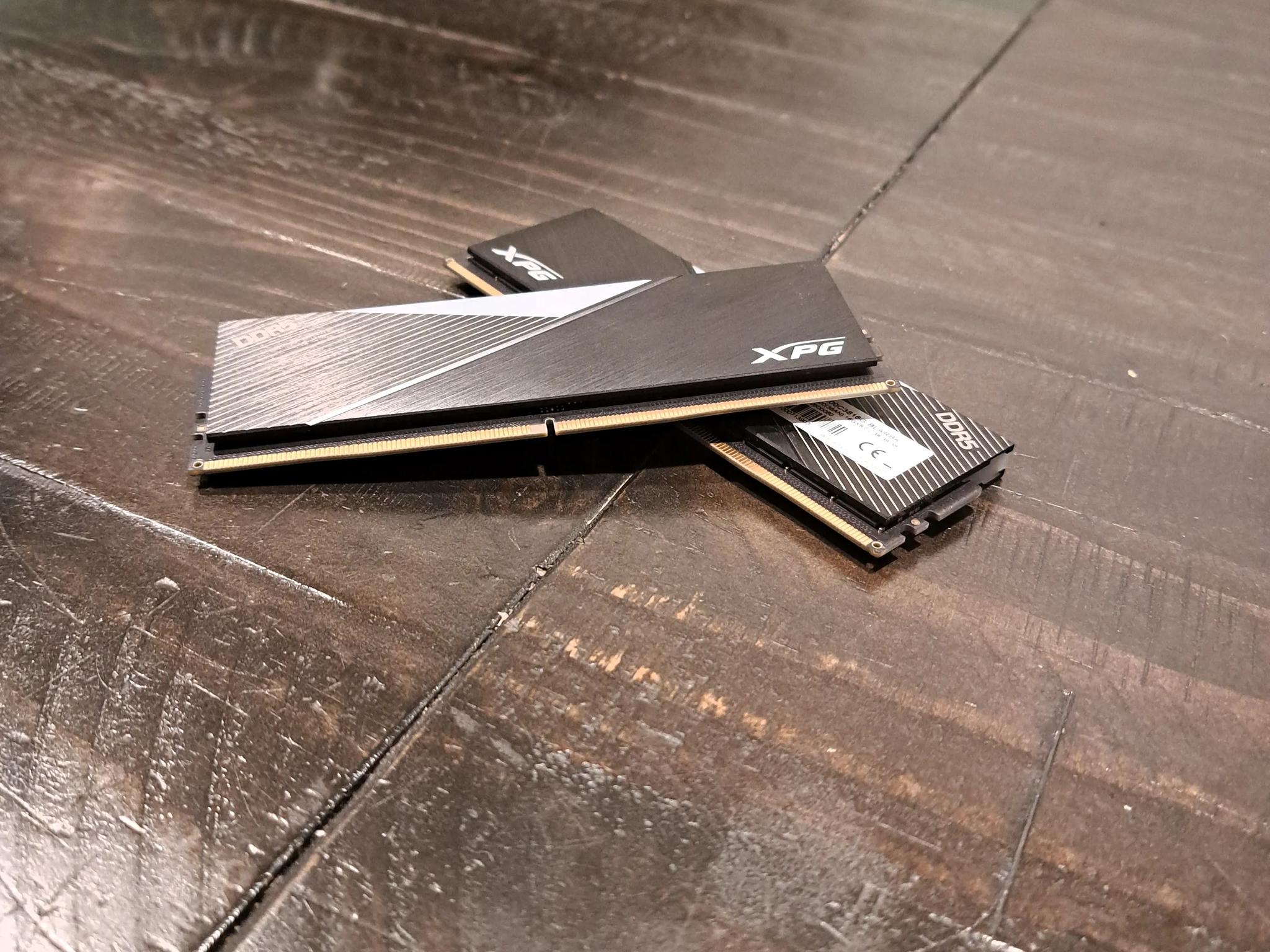 ADATA XPG LANCER RGB 32 GB (2 x 16 GB) DDR5-4800 CL40
