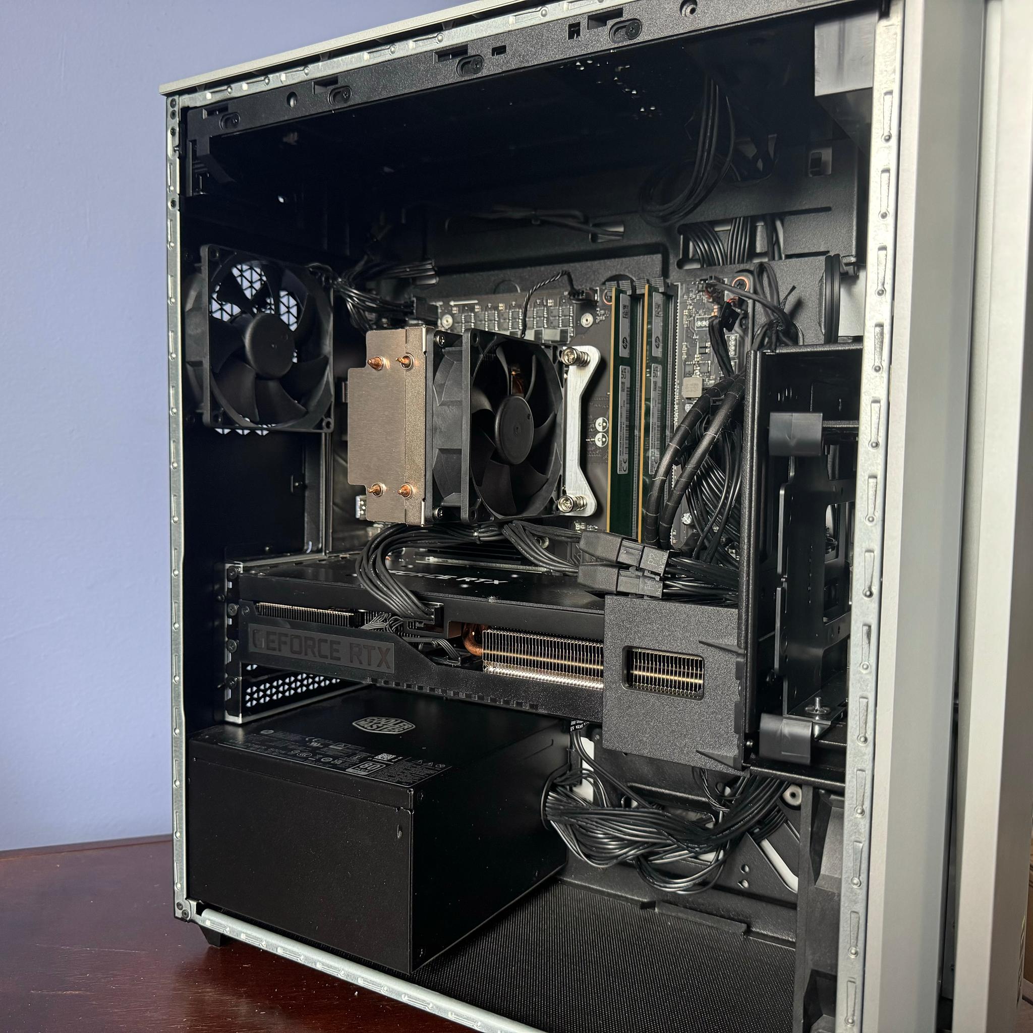 HP ENVY - RTX 3070Ti | i7 12700 | 16GB DDR4 | 1TB SSD