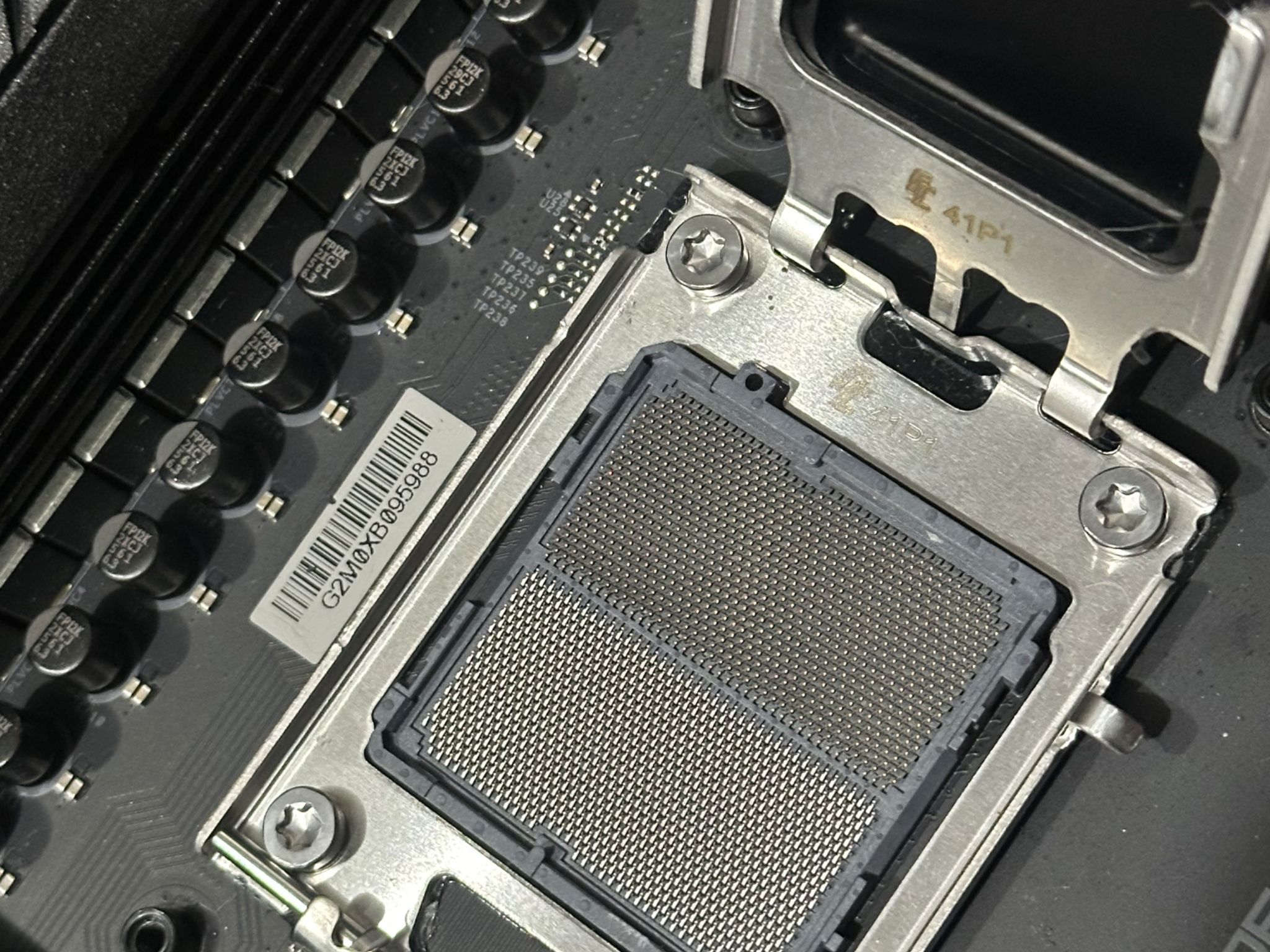 ASRock X670E TAICHI AM5