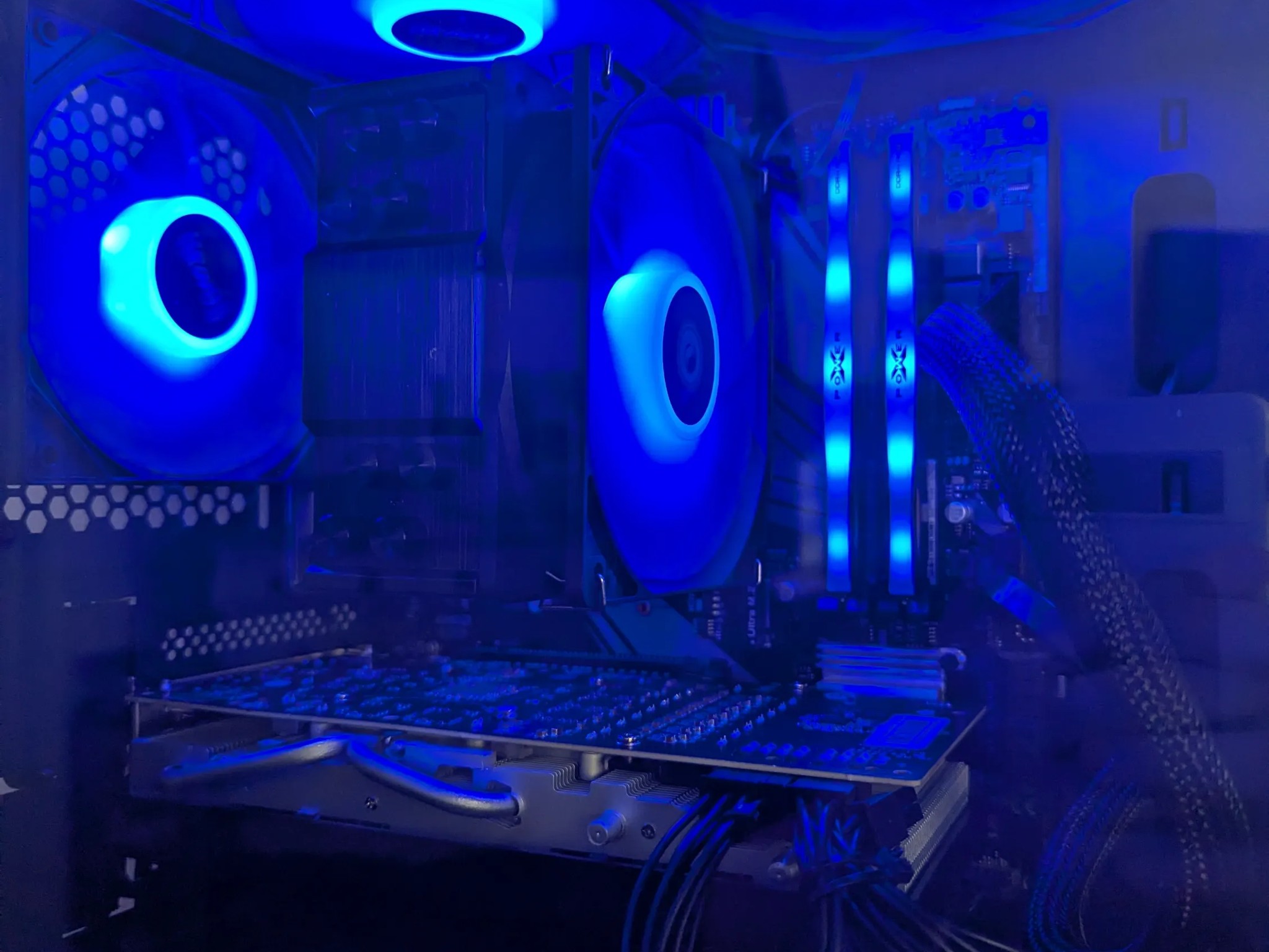 RGB Gaming PC Great for 1080p | Ryzen 5 3600, RX 5700 XT, 16gb 3200MHz RAM |