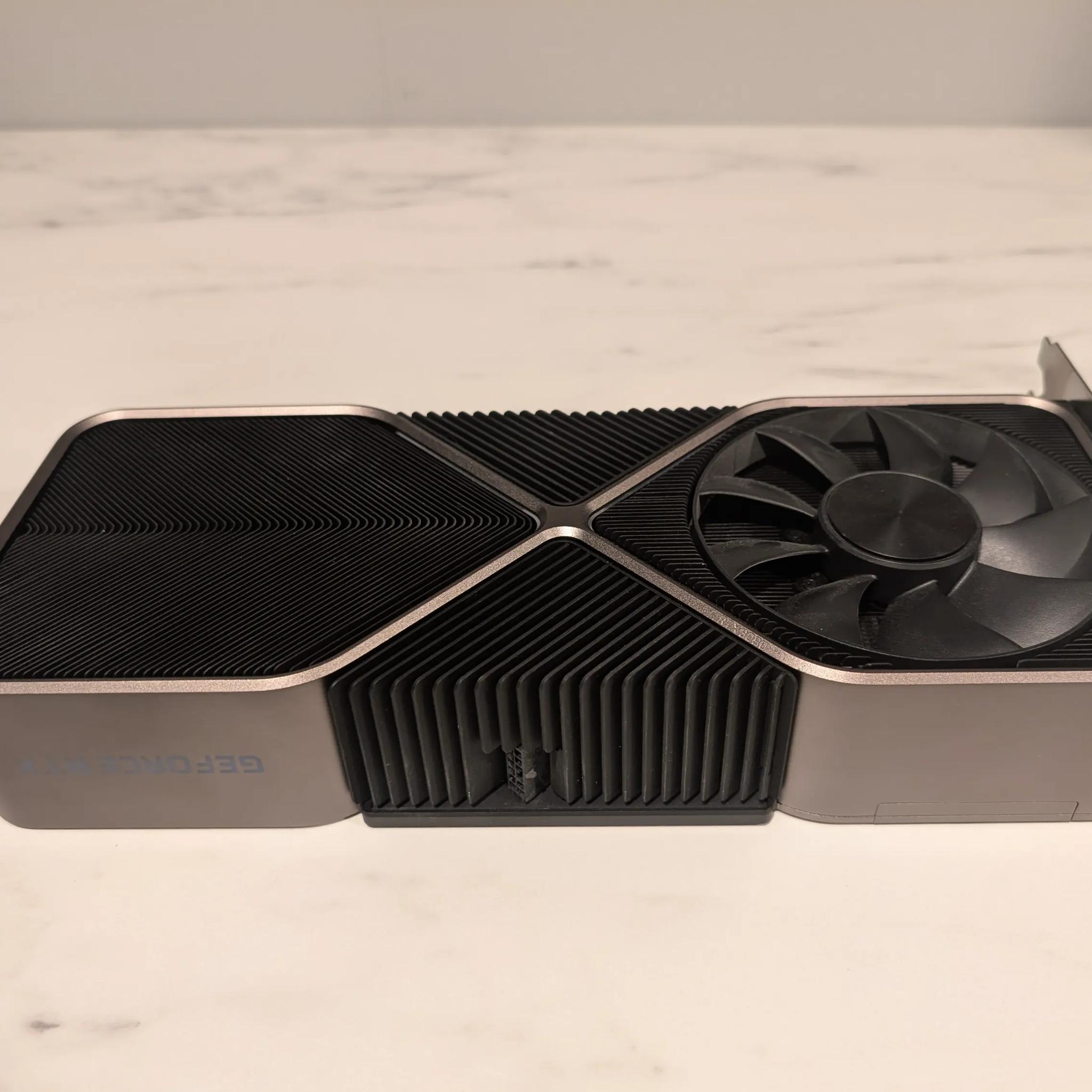 Founders Edition RTX 3090