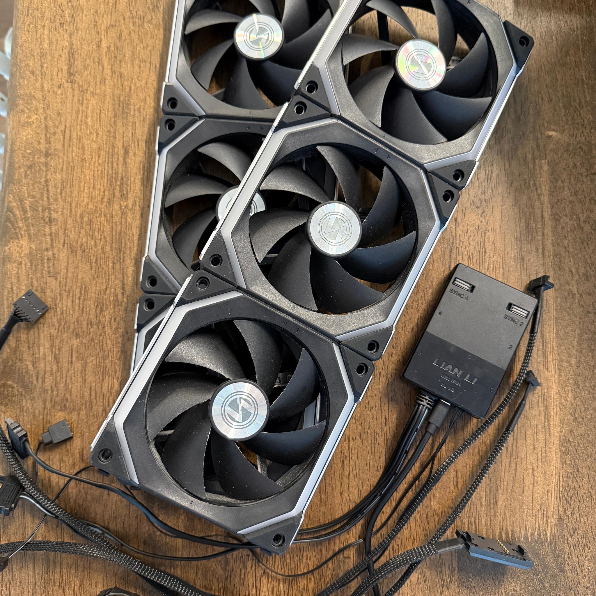 Lian Li UNI Fans SL V2